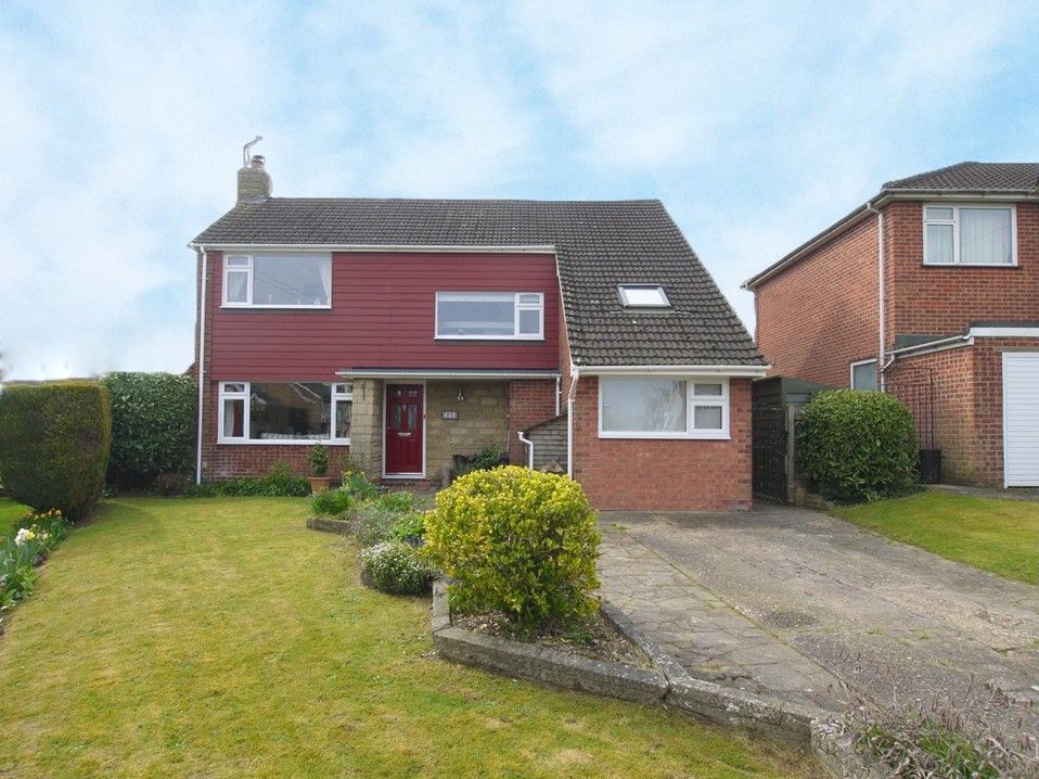 4 bedroom detached house For Sale in Sevenoaks - Photograph 14