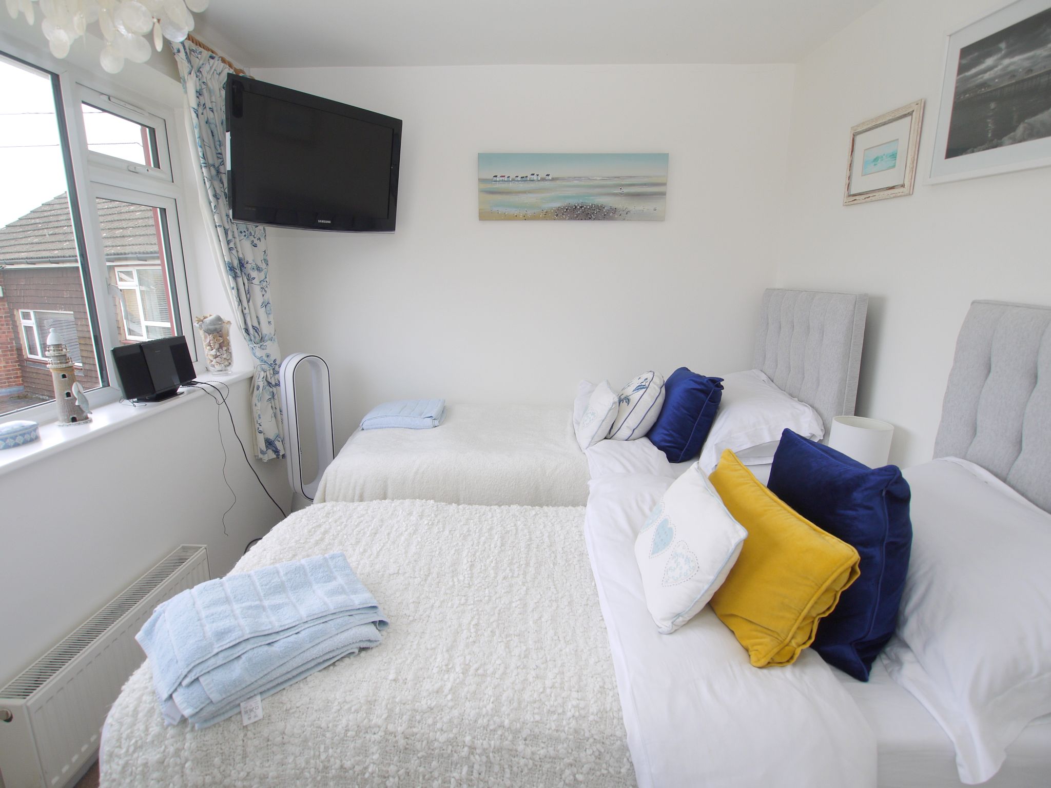 4 bedroom detached house For Sale in Sevenoaks - Photograph 10