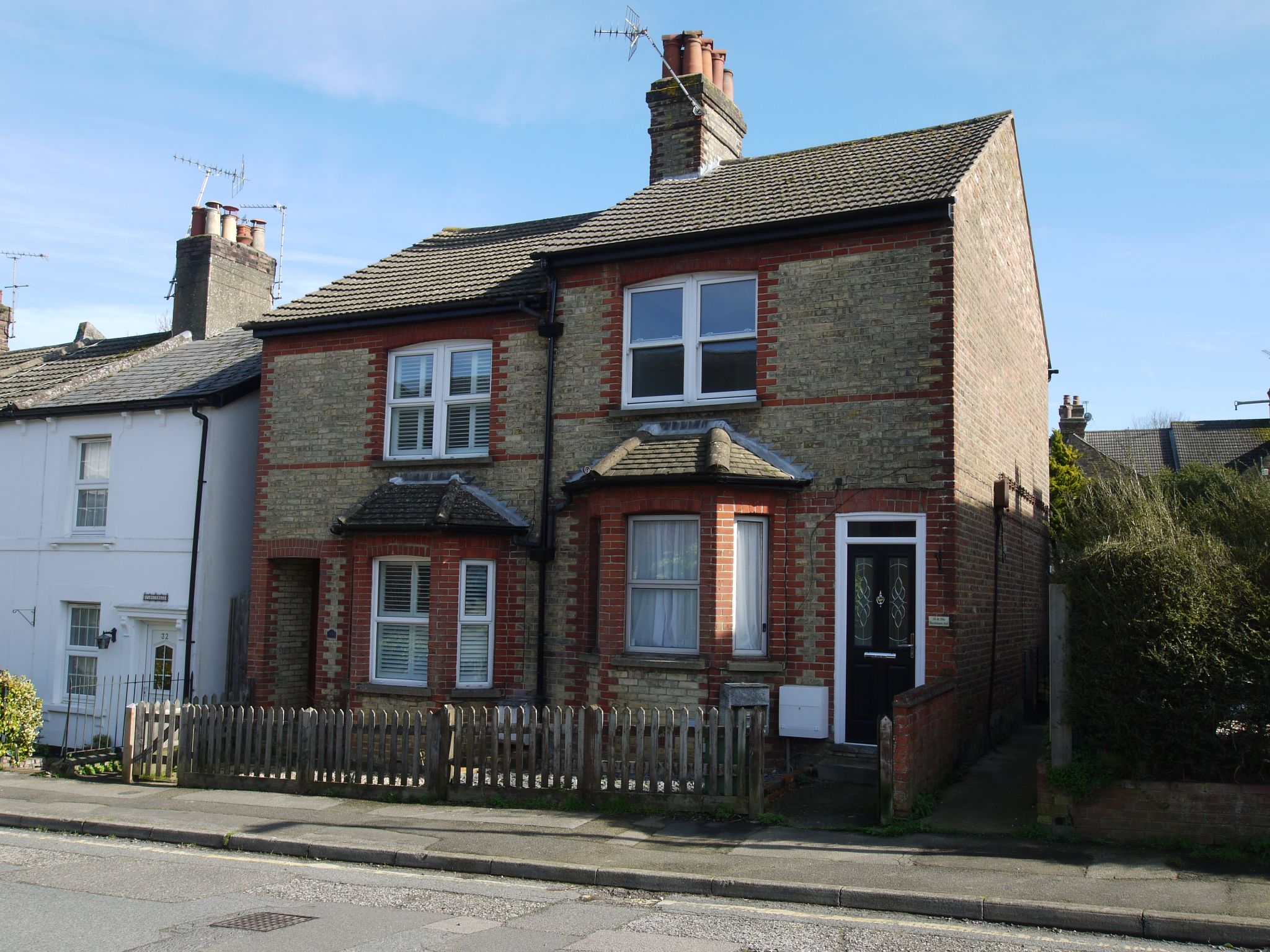 1 bedroom apartment Let in Sevenoaks - Photograph 1