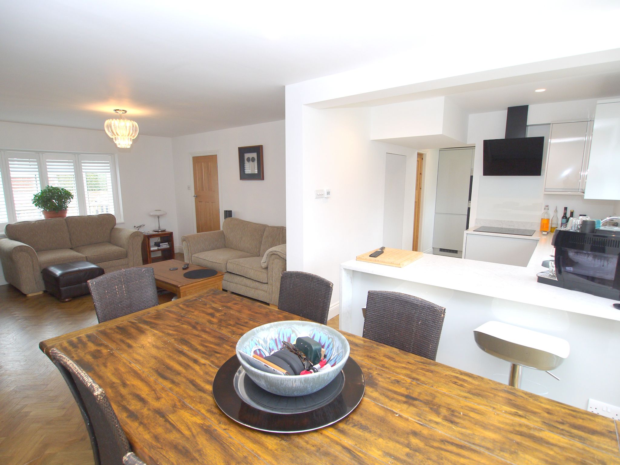 3 bedroom semi-detached house SSTC in Sevenoaks - Photograph 6