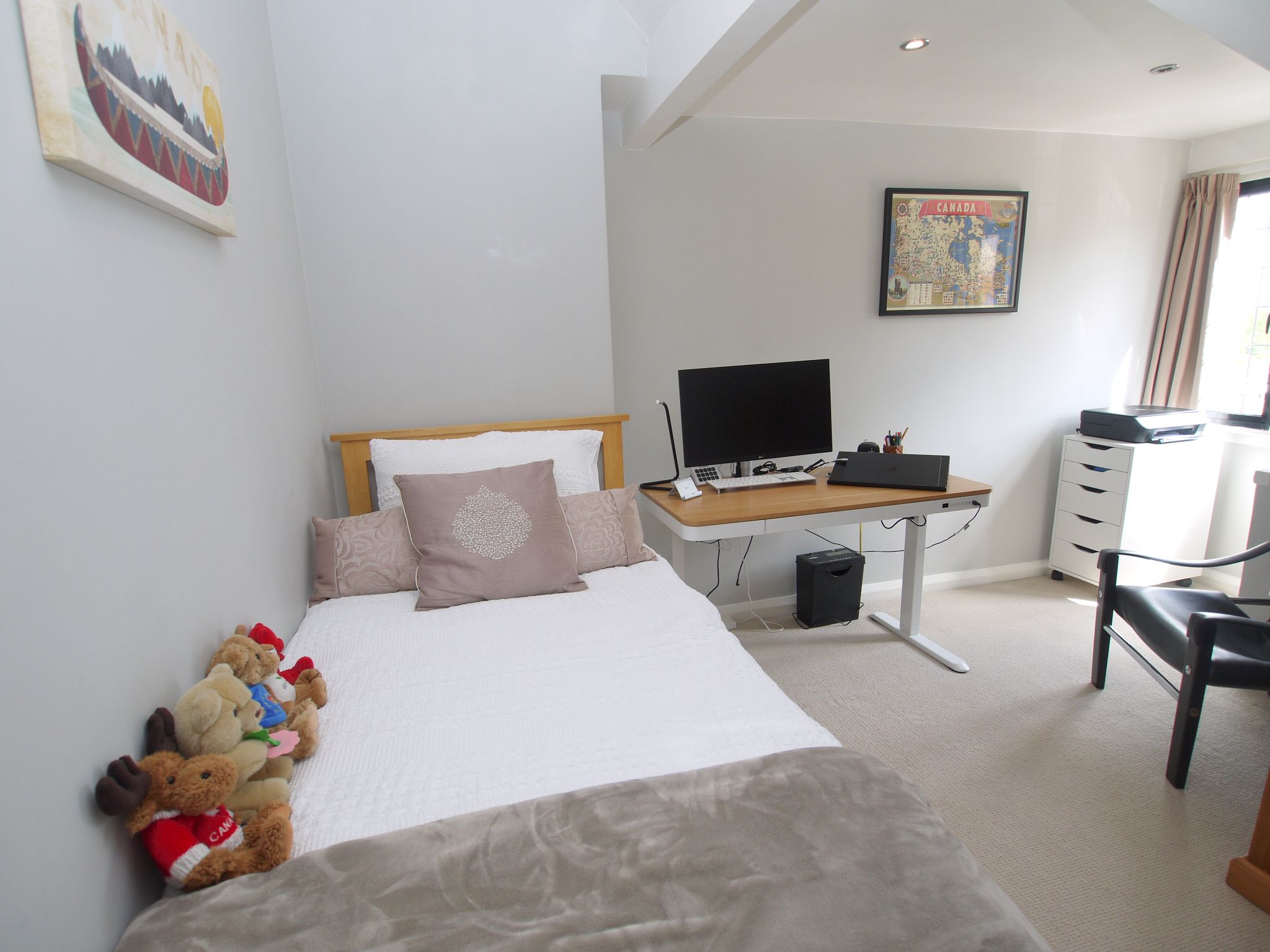 2 bedroom apartment For Sale in Sevenoaks - Photograph 5