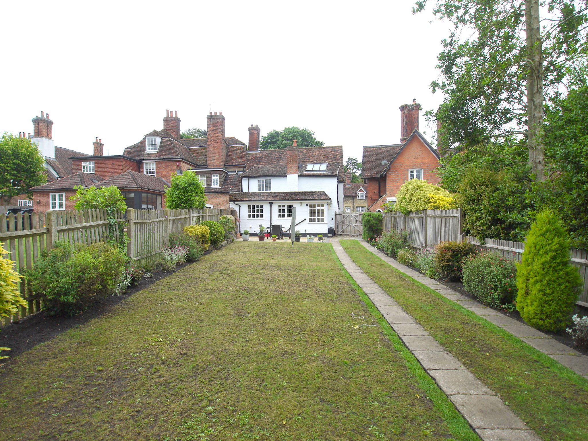 3 bedroom semi-detached house For Sale in Sevenoaks - Photograph 13