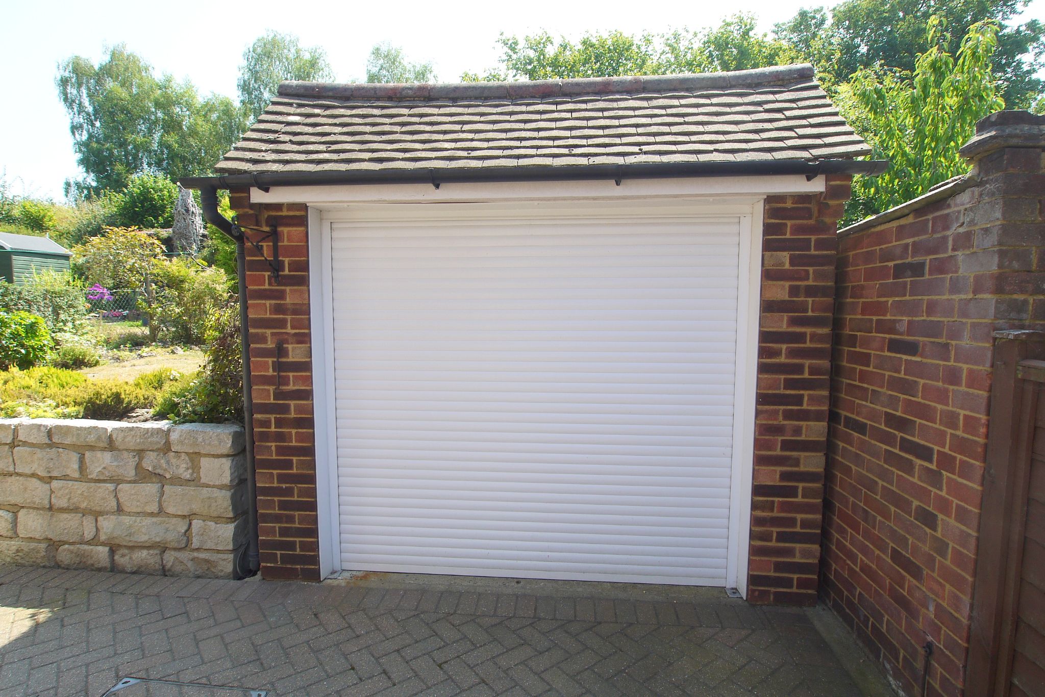 3 bedroom semi-detached house For Sale in Sevenoaks - Photograph 13