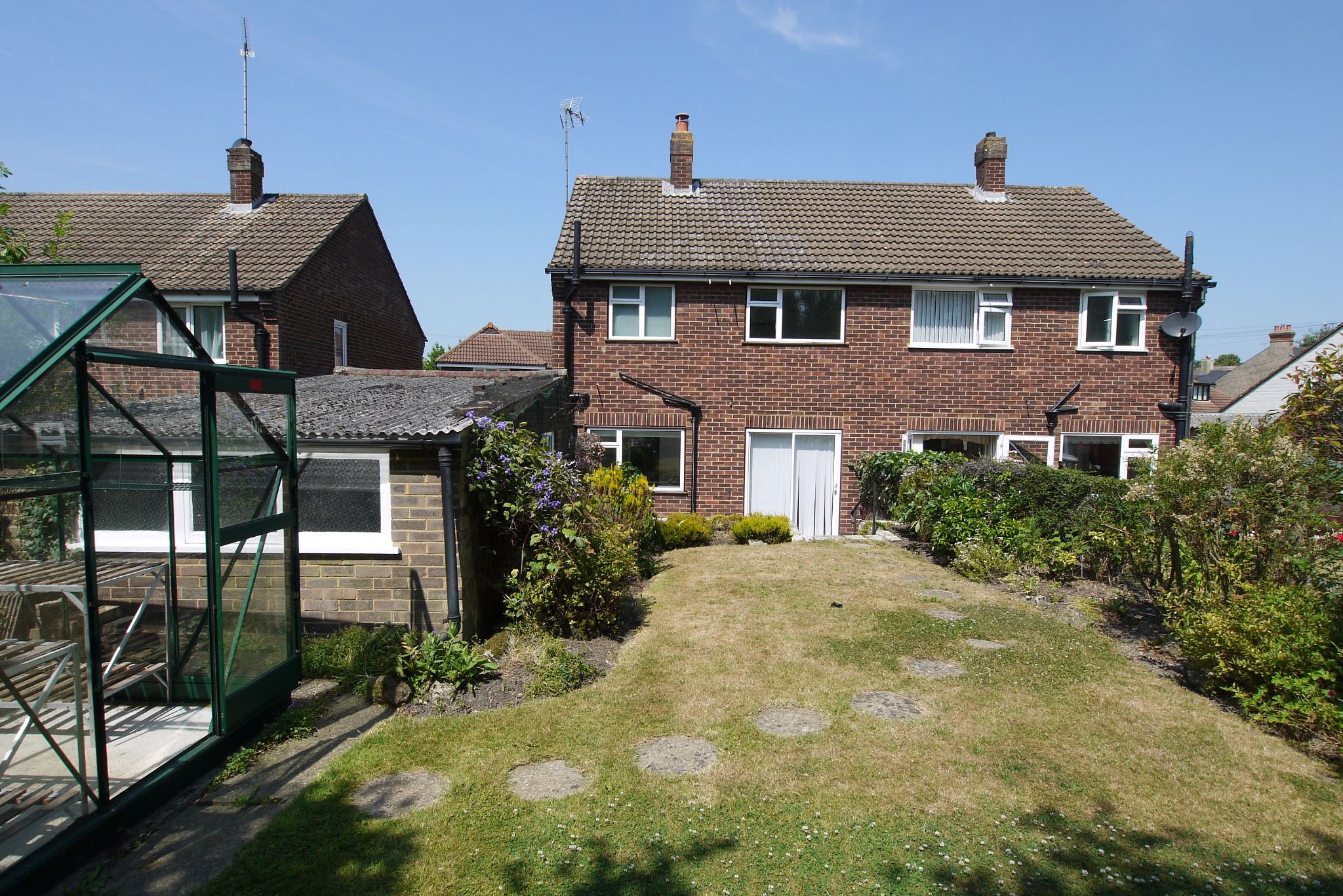 3 bedroom semi-detached house For Sale in Sevenoaks - Photograph 12