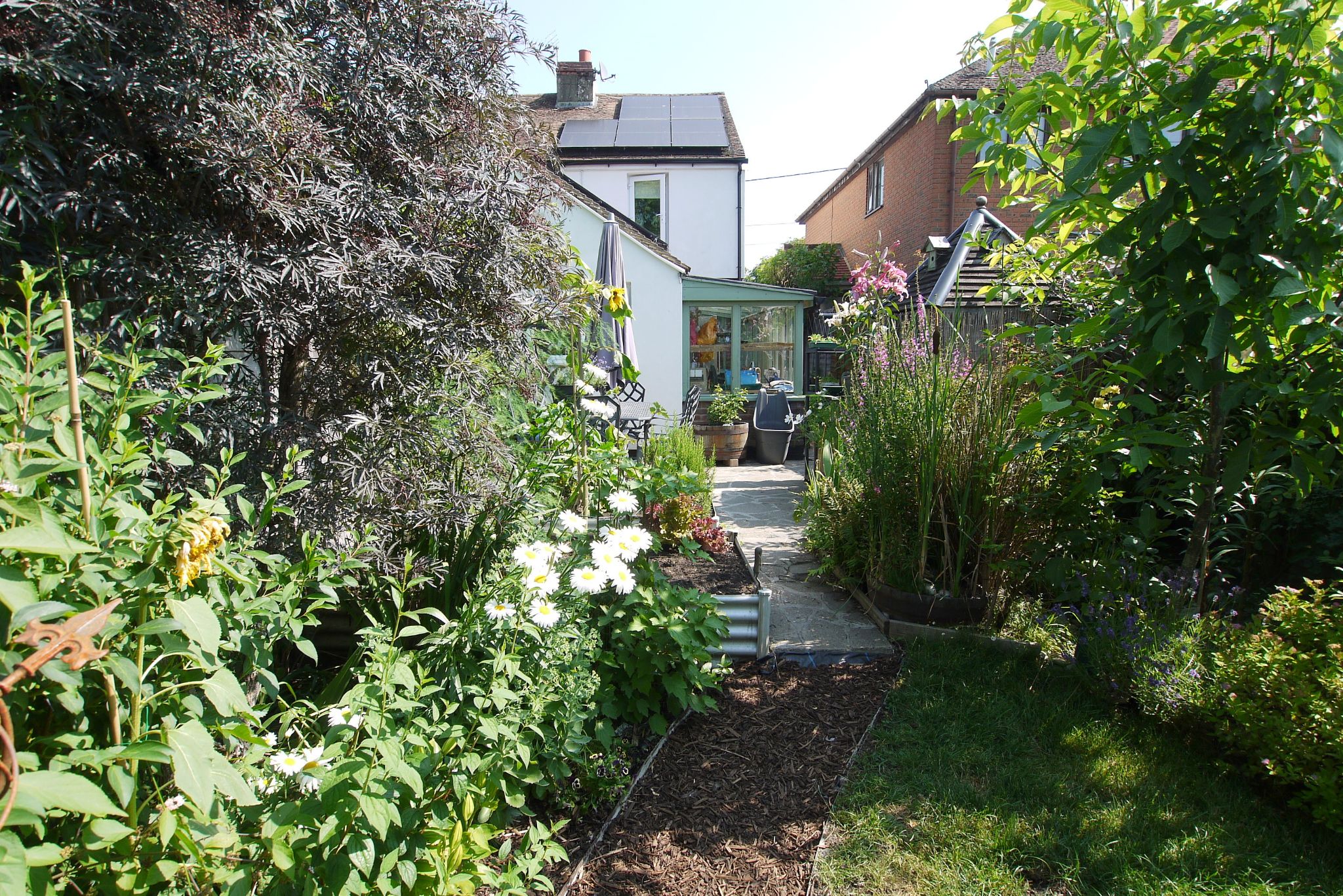 2 bedroom semi-detached house For Sale in Sevenoaks - Photograph 9