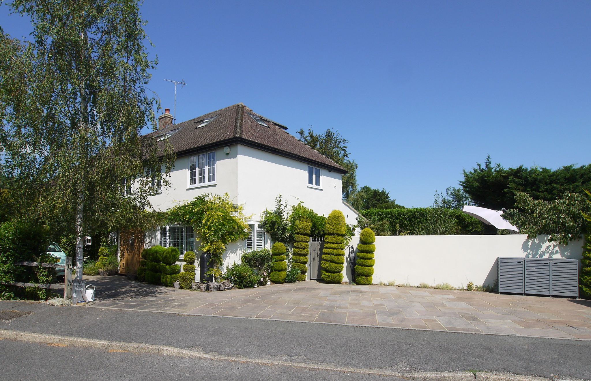 5 bedroom semi-detached house For Sale in Sevenoaks - Property photograph