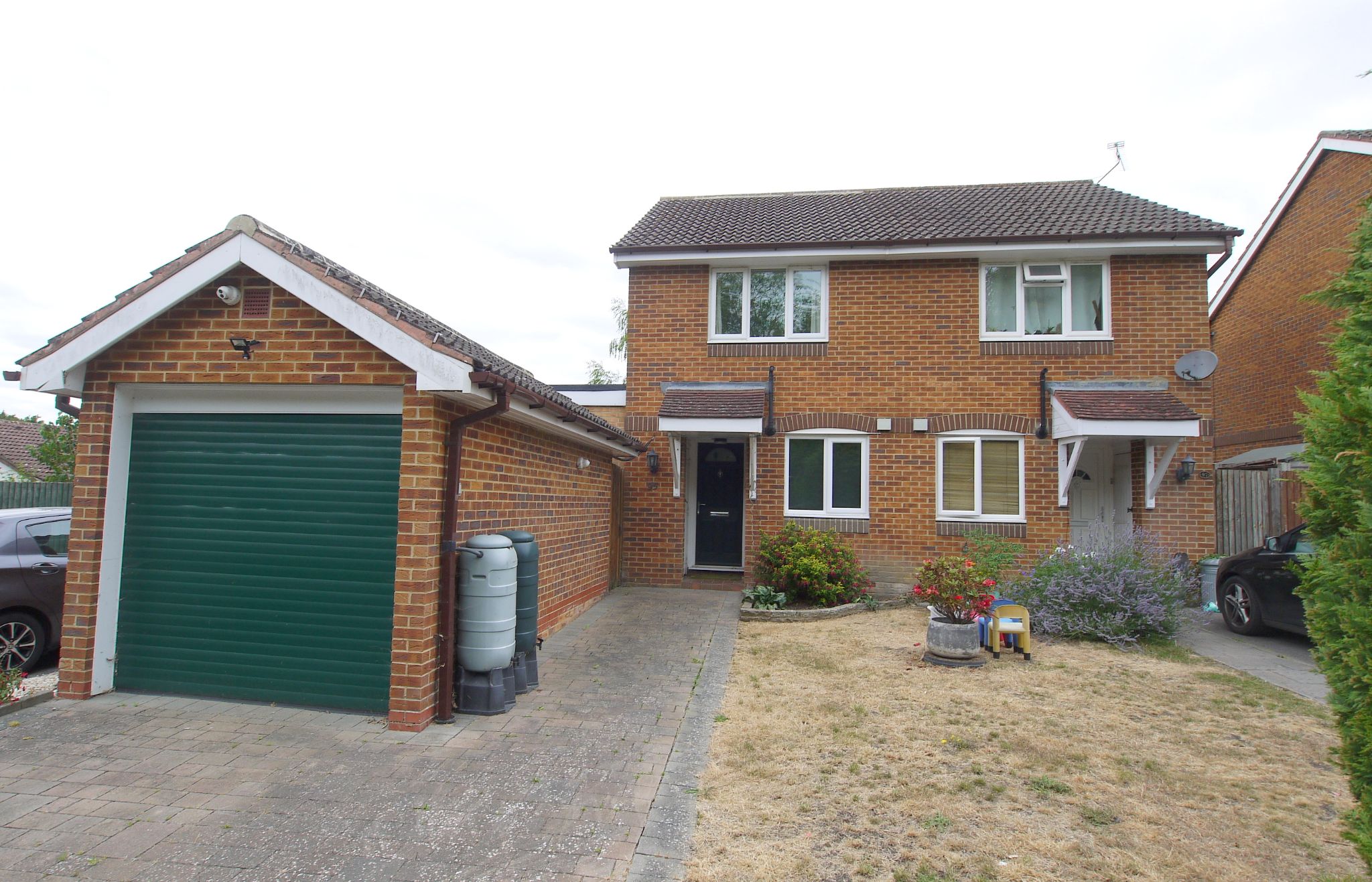 2 bedroom semi-detached house For Sale in Sevenoaks - Property photograph