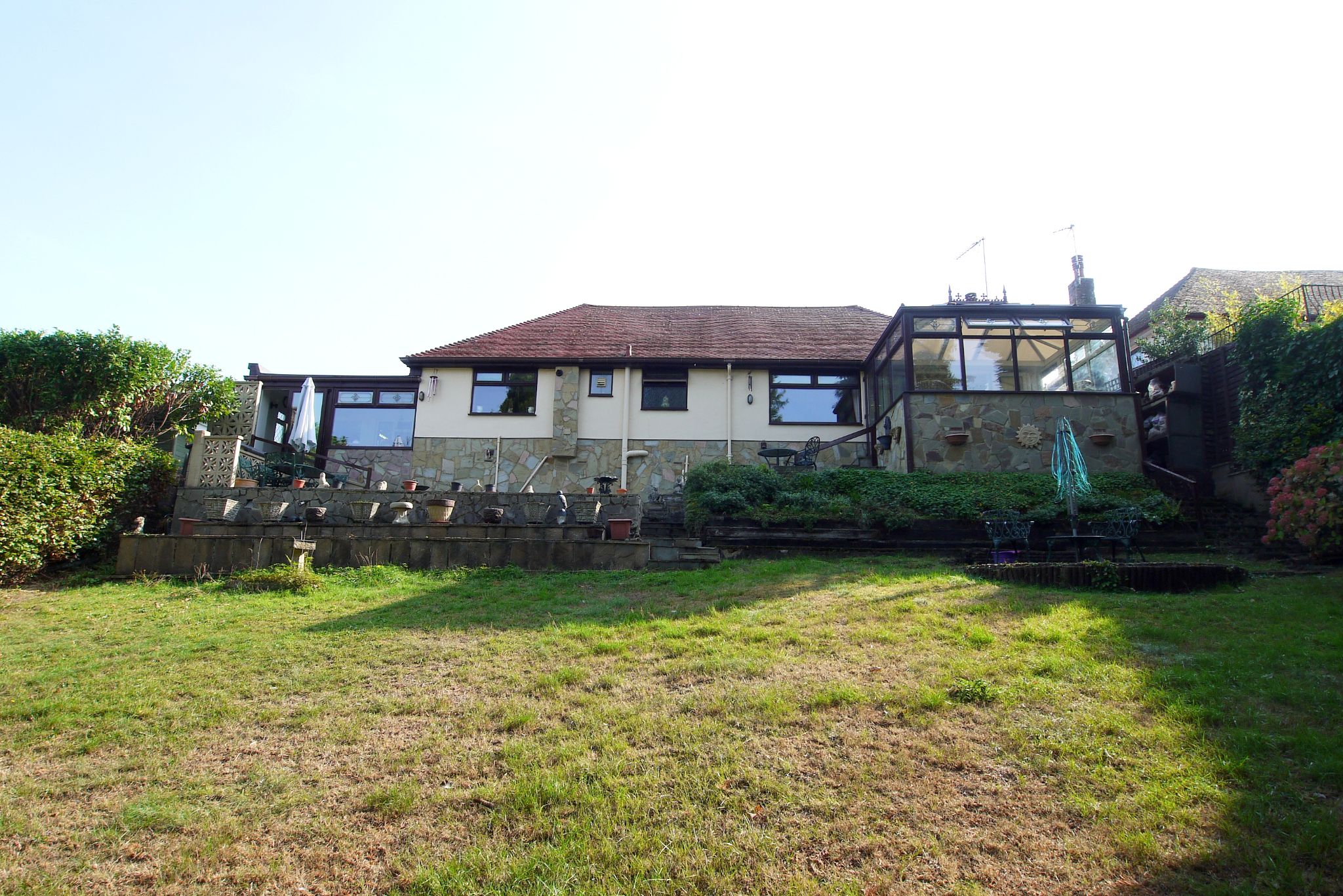 3 bedroom detached bungalow For Sale in Sevenoaks - Photograph 14