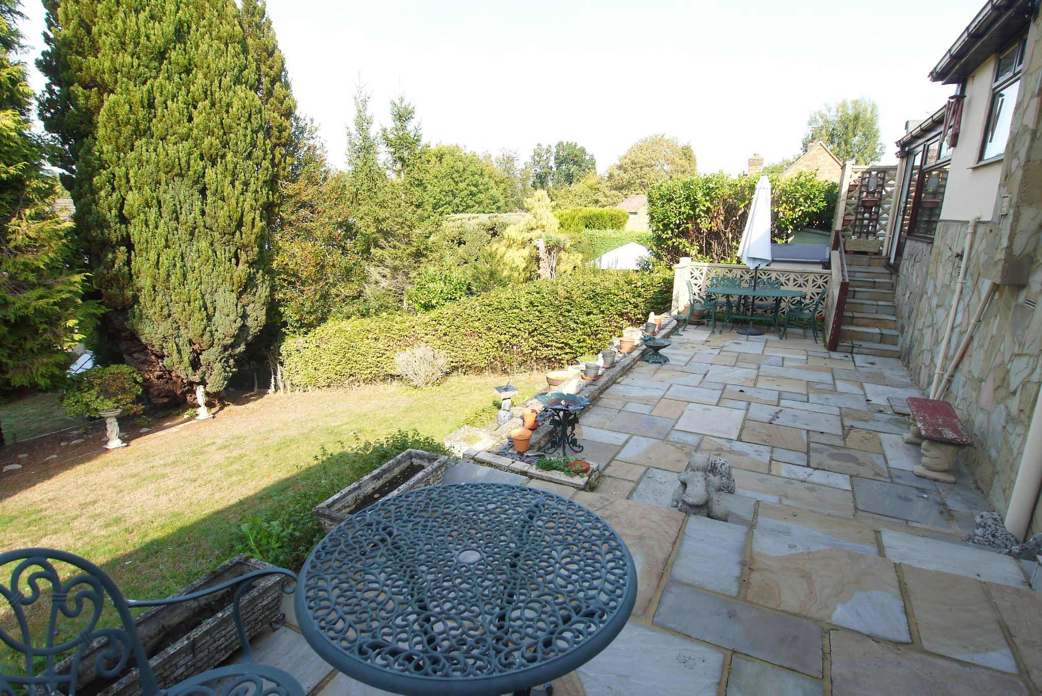 3 bedroom detached bungalow For Sale in Sevenoaks - Photograph 15