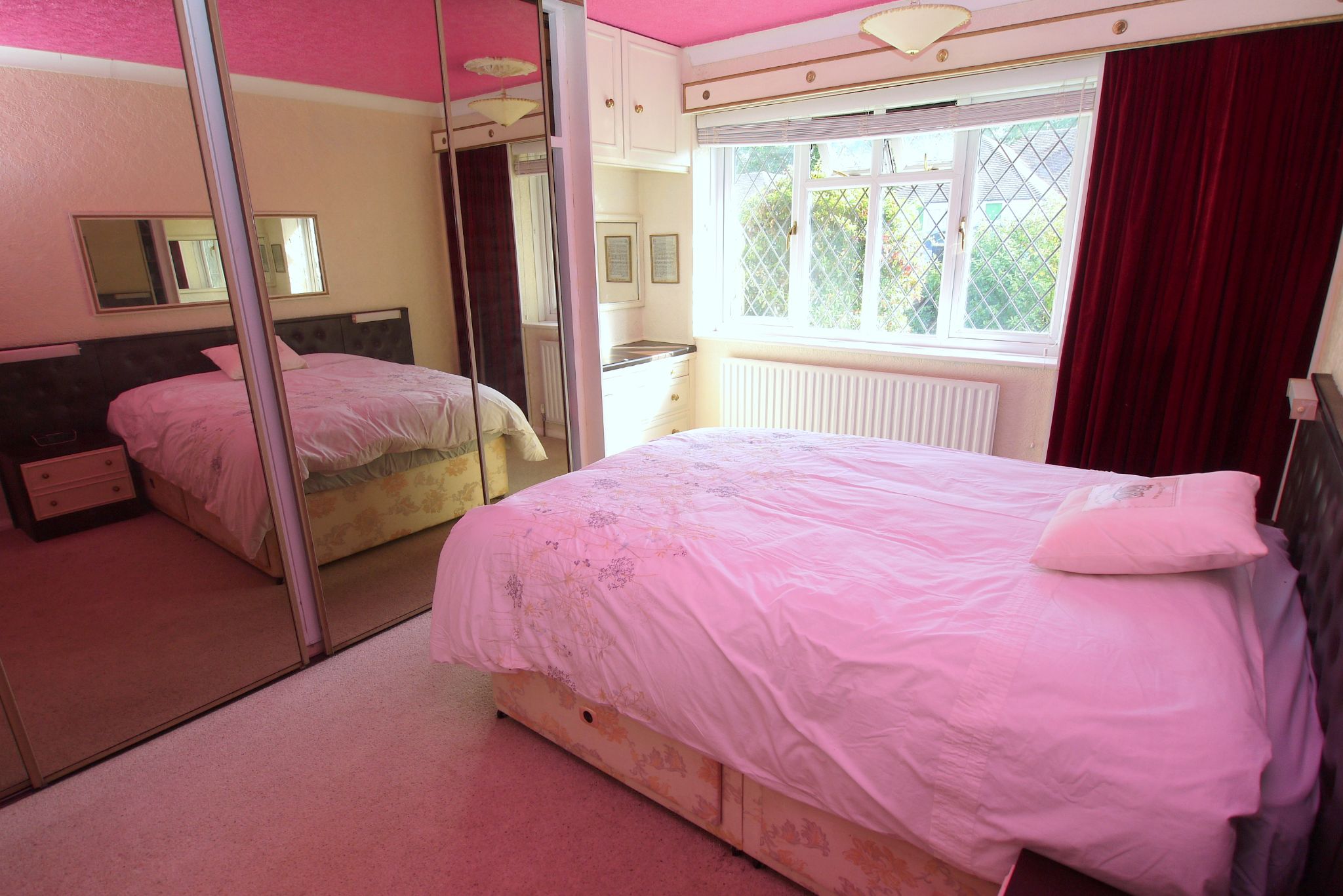3 bedroom detached bungalow For Sale in Sevenoaks - Photograph 6