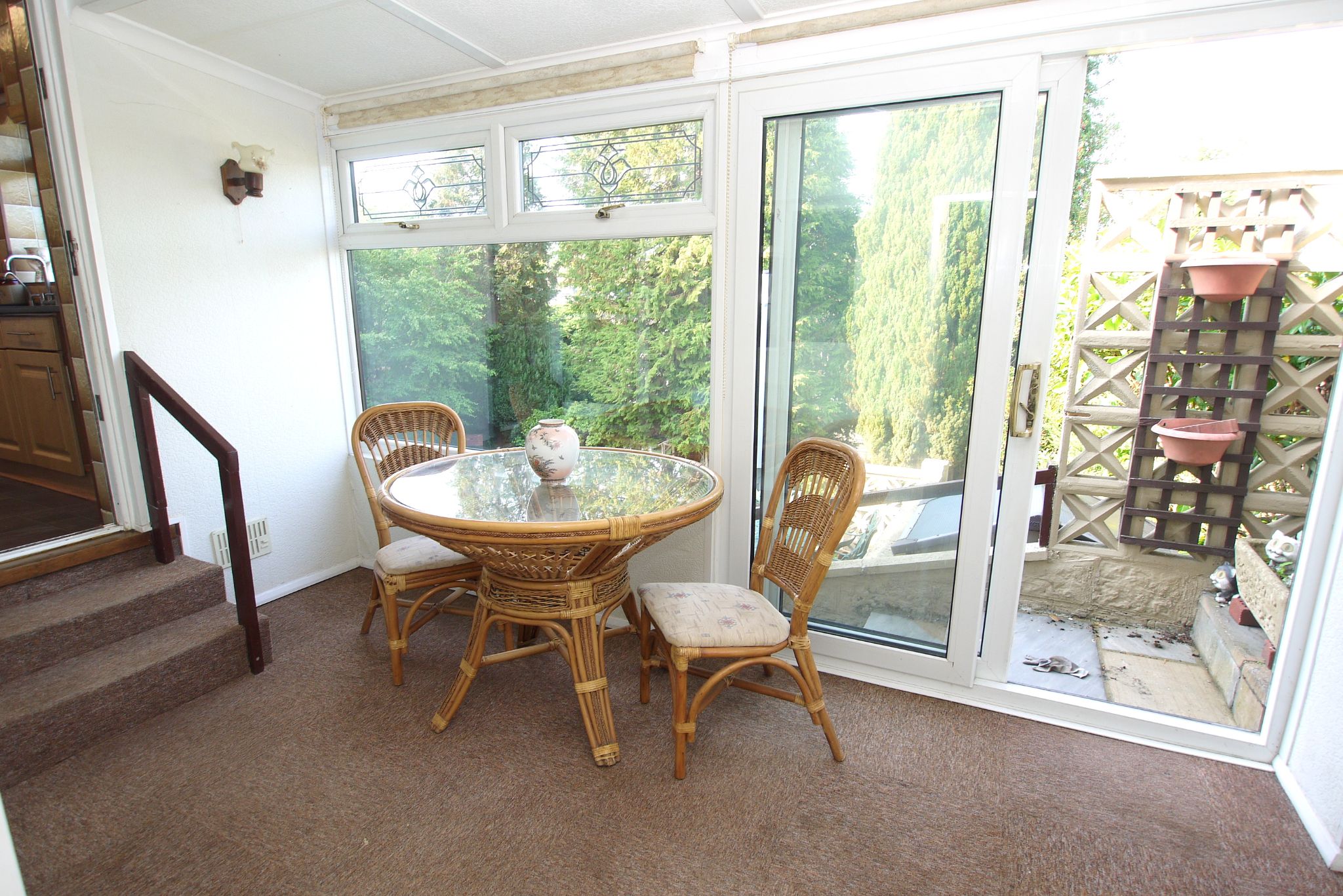3 bedroom detached bungalow For Sale in Sevenoaks - Photograph 11