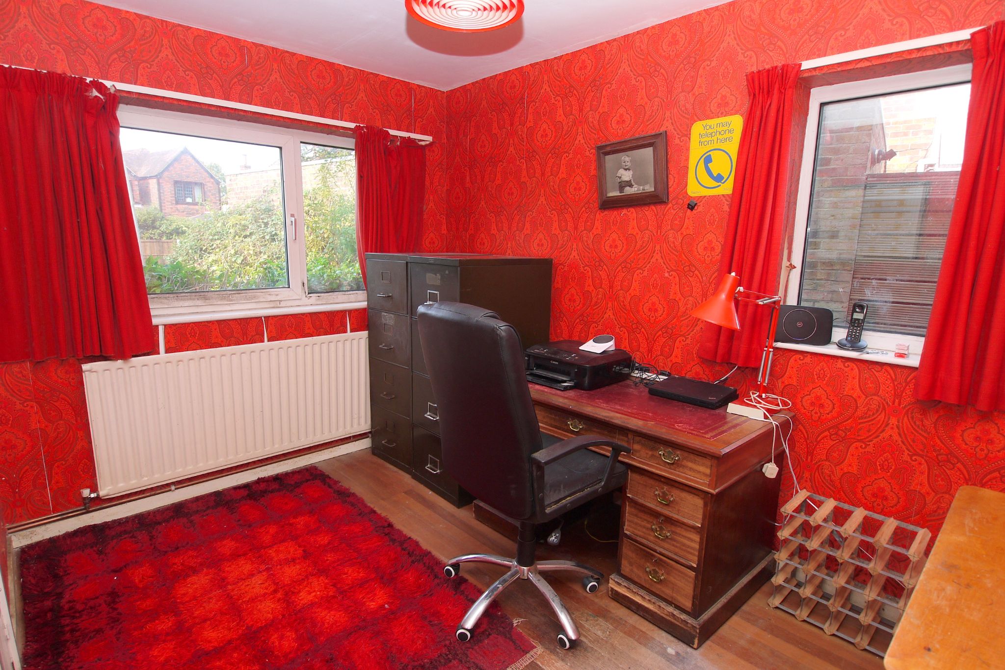 4 bedroom detached house For Sale in Sevenoaks - Photograph 9