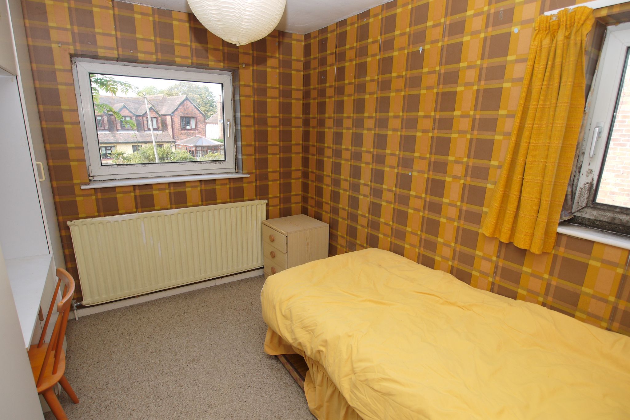 4 bedroom detached house For Sale in Sevenoaks - Photograph 5