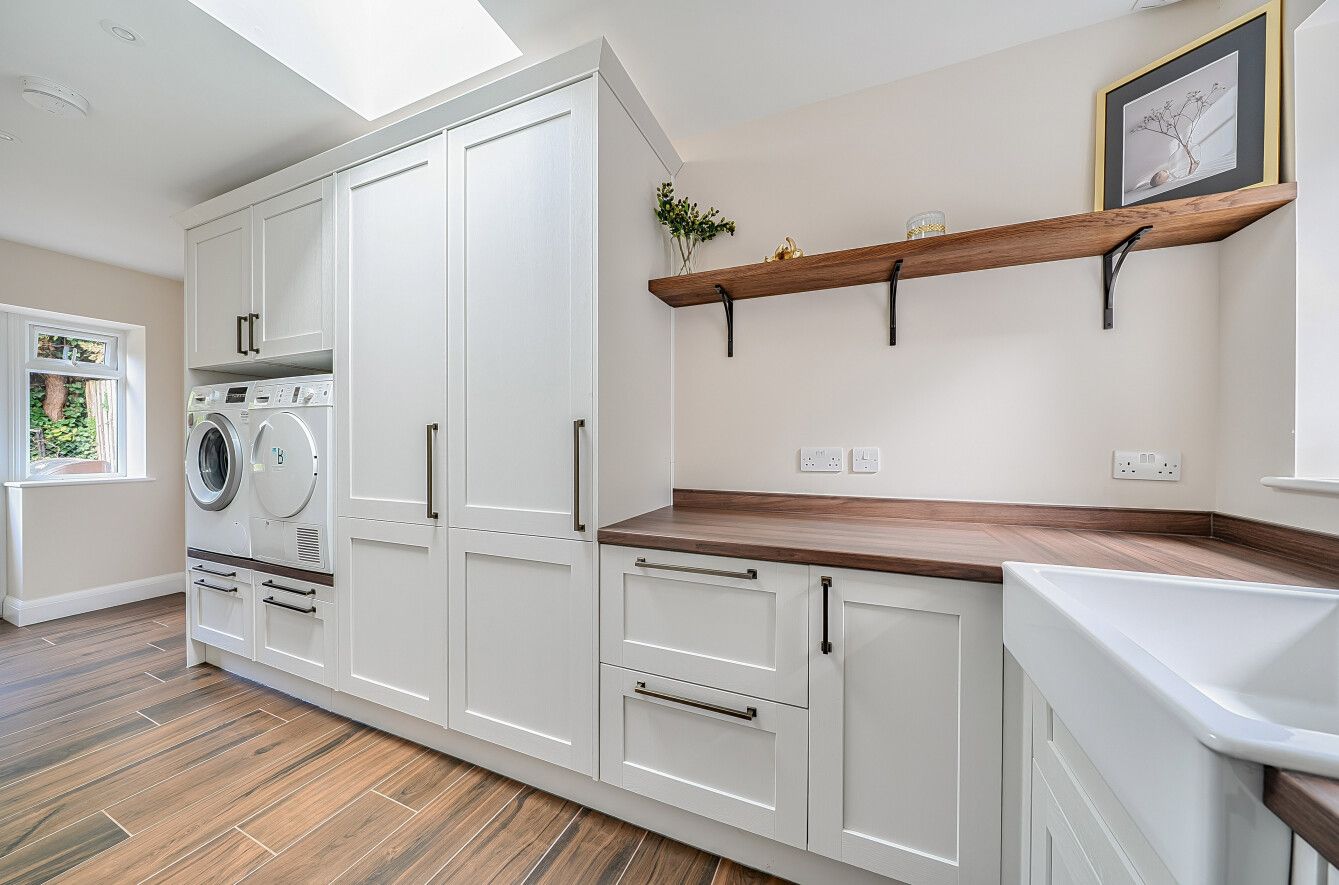 5 bedroom detached house For Sale in Sevenoaks - Photograph 7