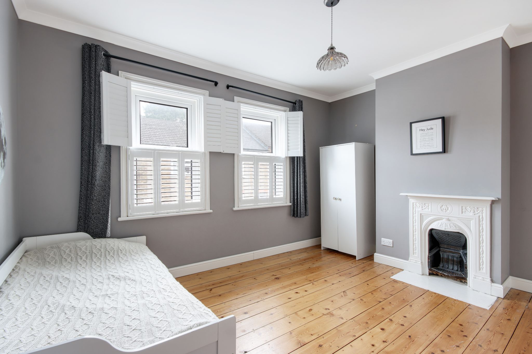 3 bedroom end terraced house For Sale in Sevenoaks - Photograph 15