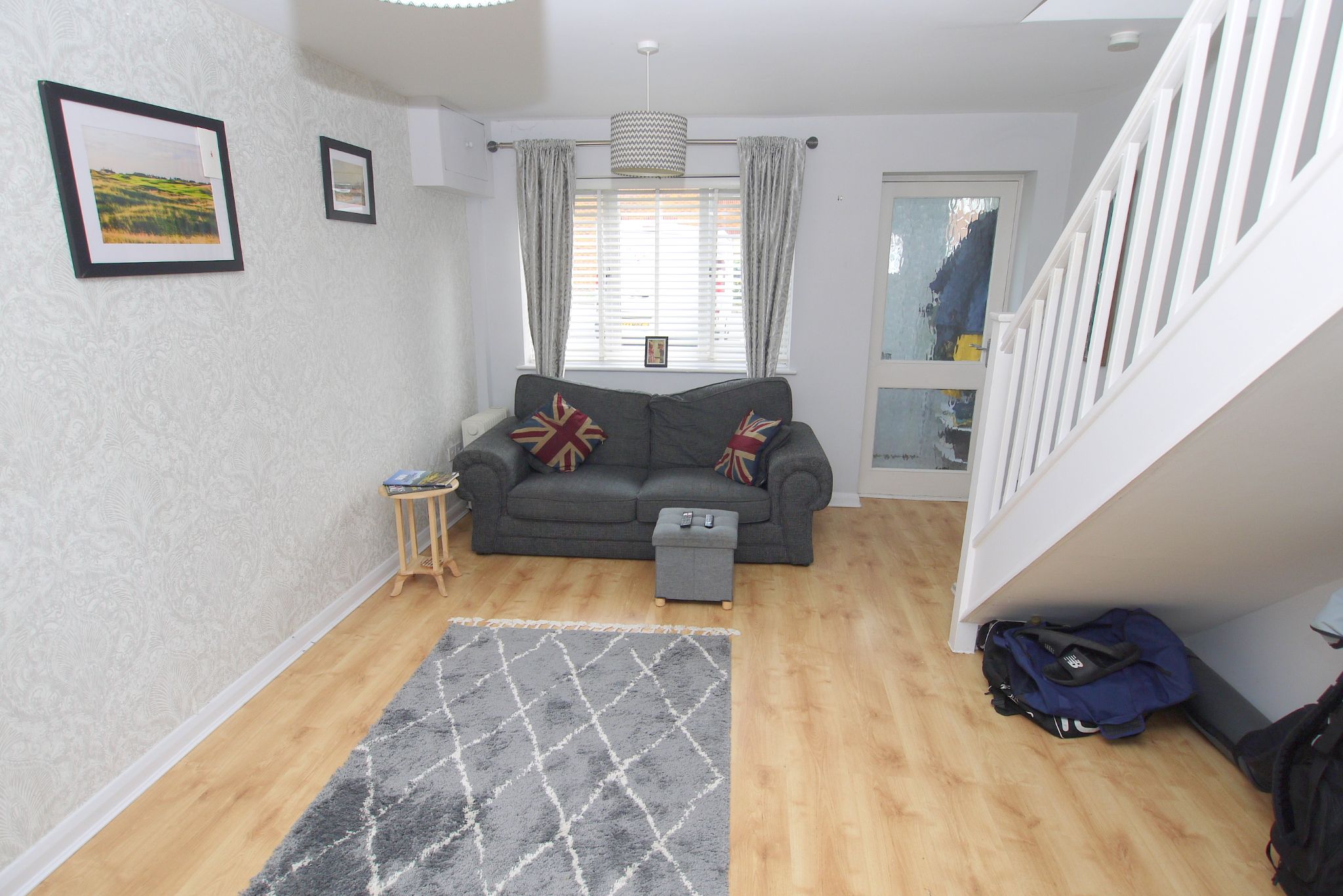 2 bedroom mid terraced house For Sale in Sevenoaks - Property photograph