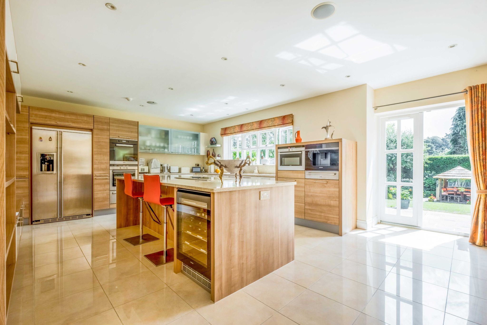5 bedroom detached house For Sale in Sevenoaks - Property photograph