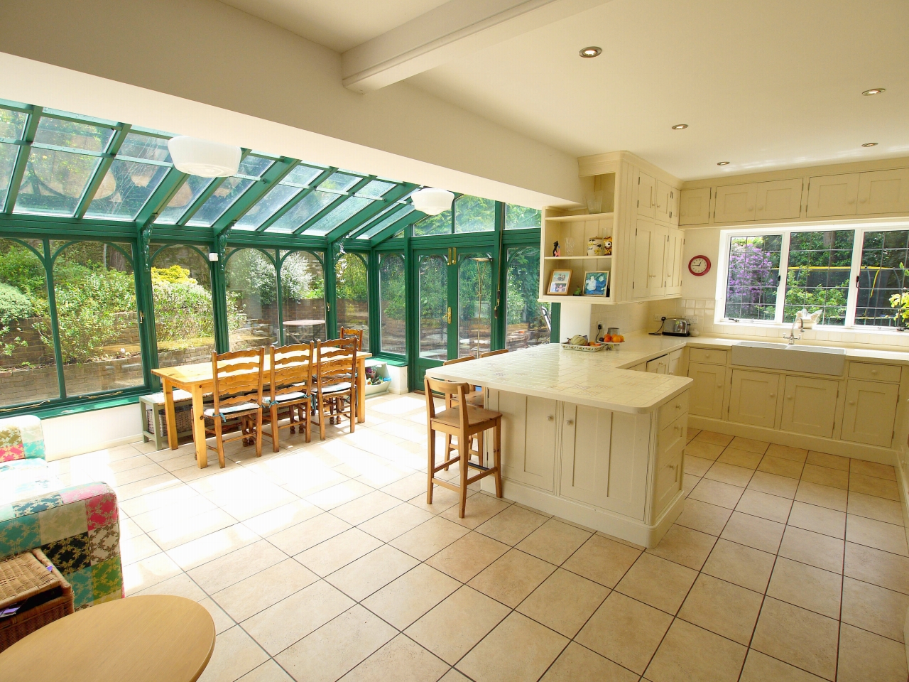 6 bedroom detached house Sold in Sevenoaks - Photograph 5