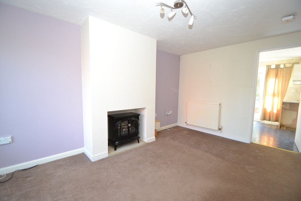 3 Bed End Terraced House To Rent - 0