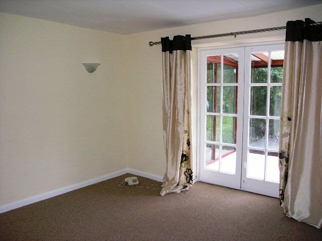 3 Bed House To Rent - 0