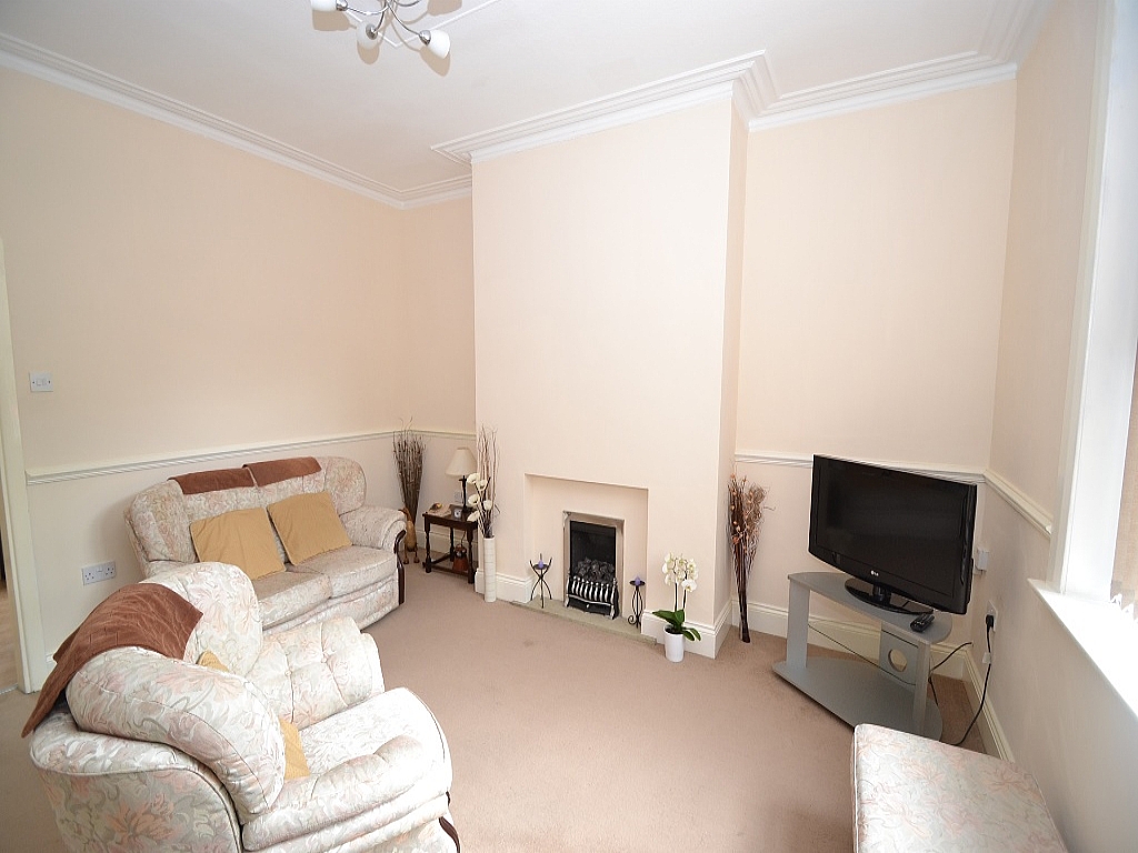 2 Bed Mid Terraced House To Rent - 0