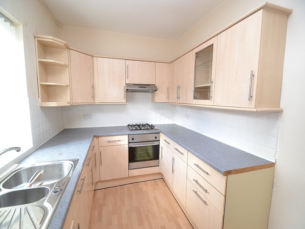 2 Bed Mid Terraced House To Rent - 0