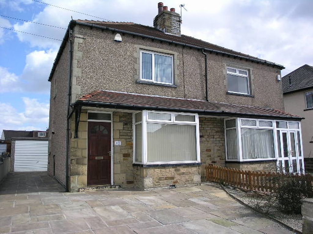 2 Bed Semi-detached House To Rent - 0