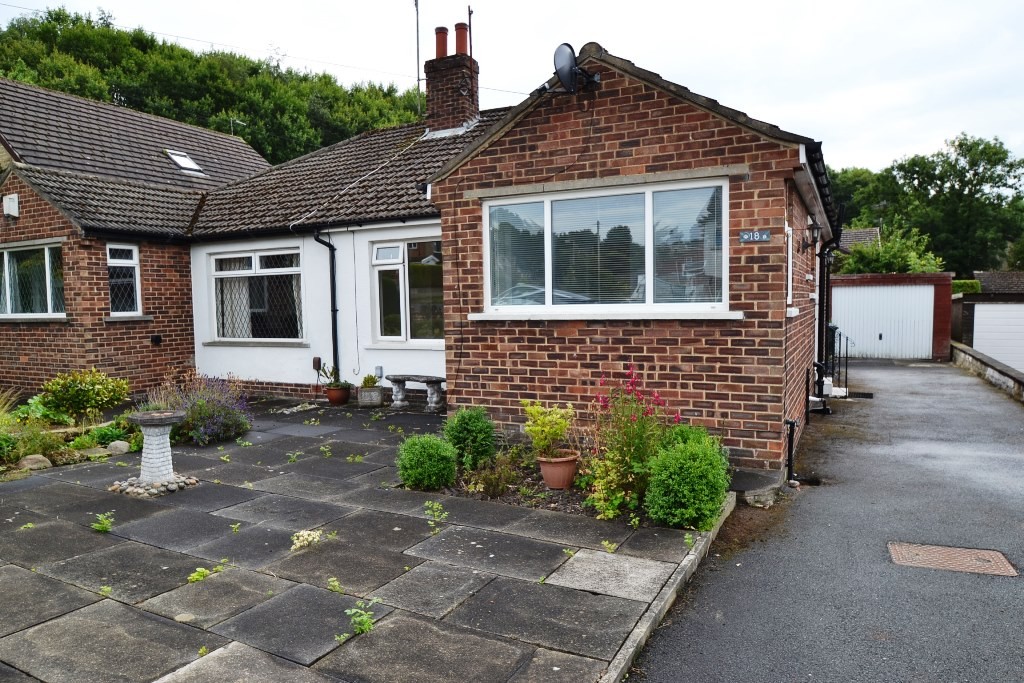 2 Bed Detached Bungalow To Rent - 0