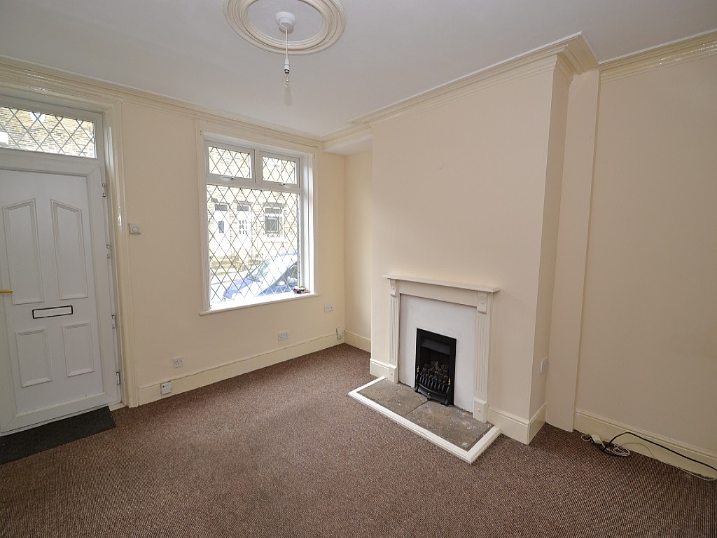 2 Bed Mid Terraced House To Rent - 0