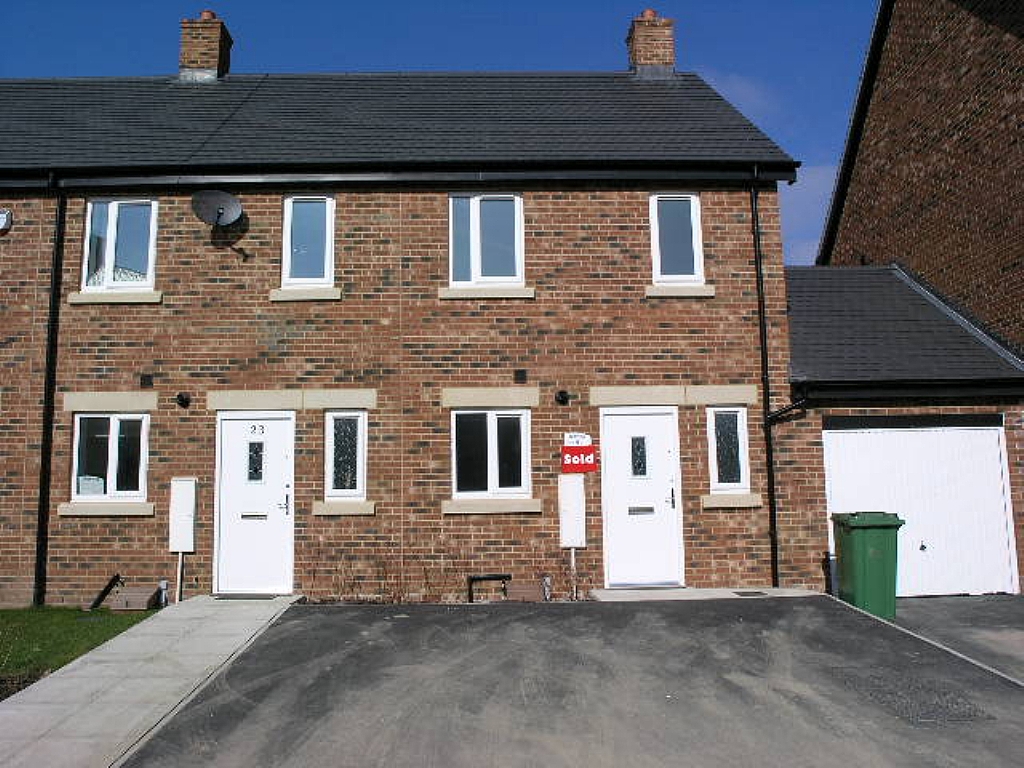 2 Bed House To Rent - 0