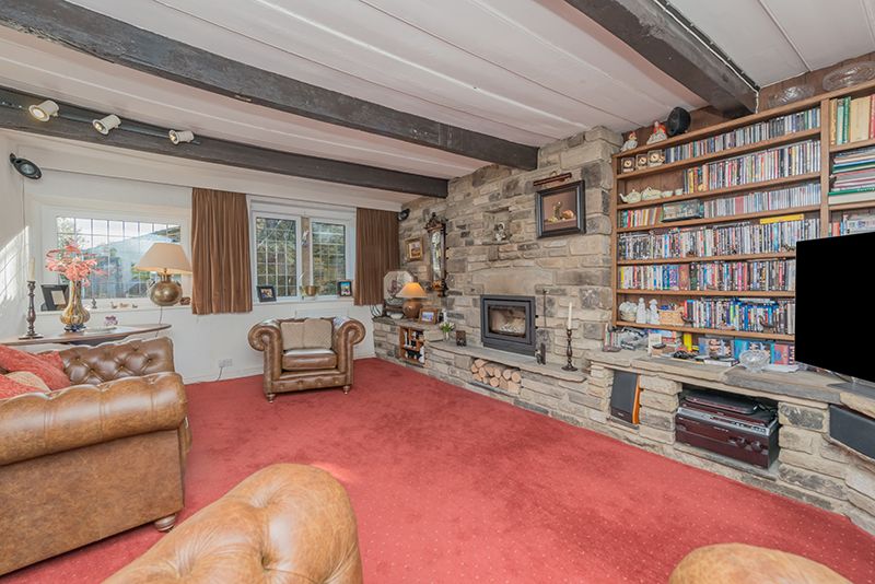 3 Bed Cottage House For Sale - Photograph 22