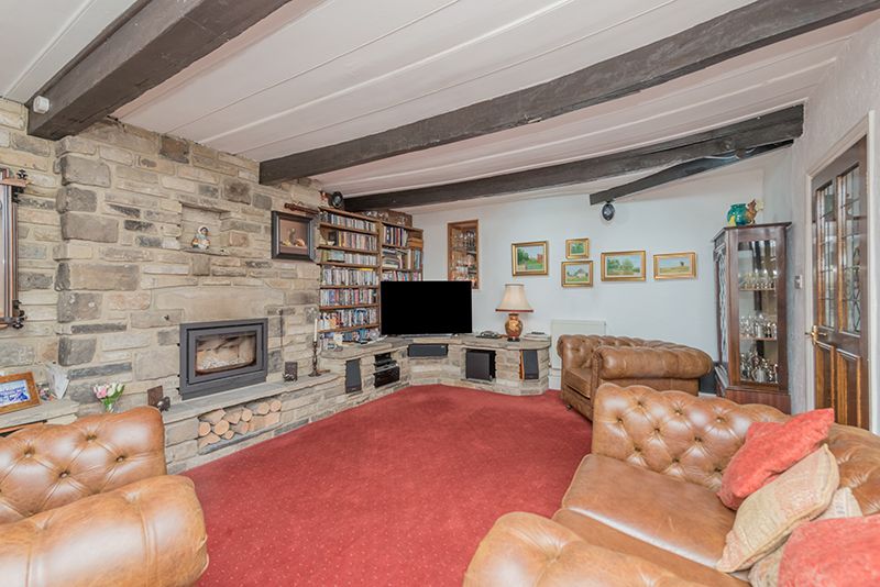 3 Bed Cottage House For Sale - Photograph 25