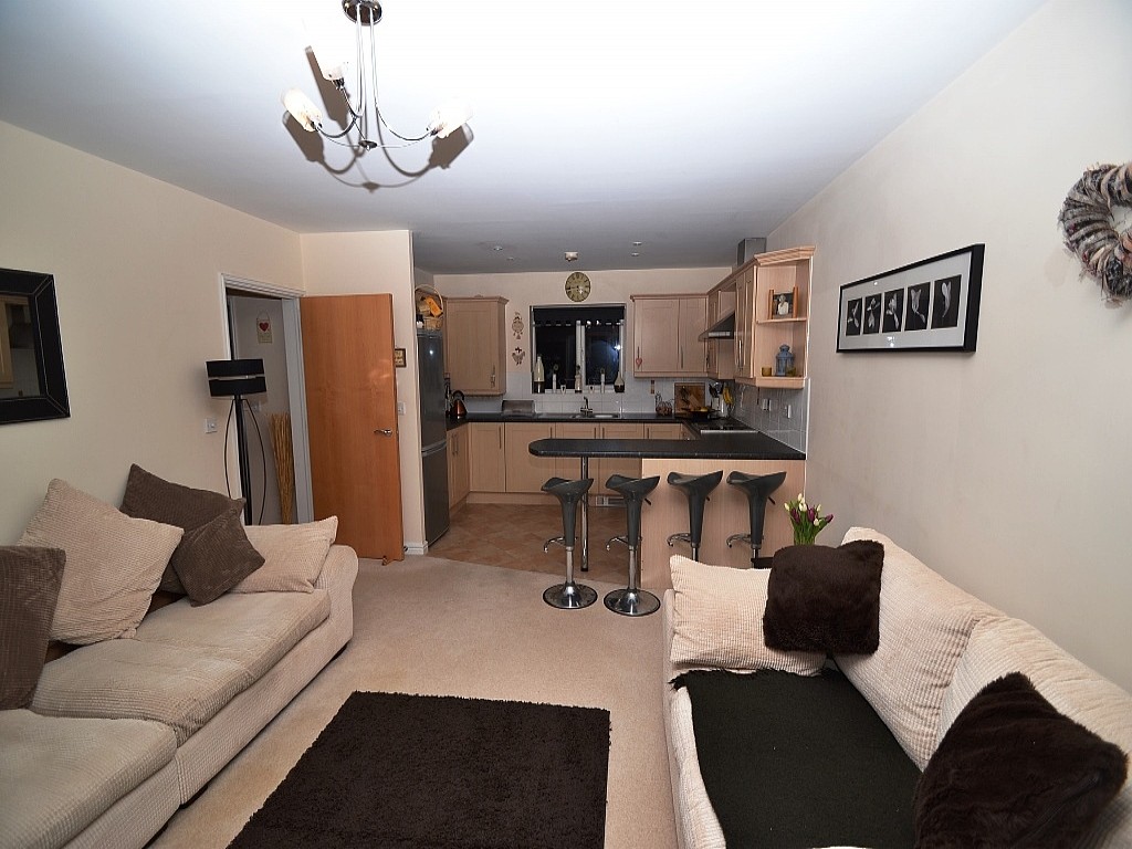 2 Bed Flat Flat/apartment To Rent - 0