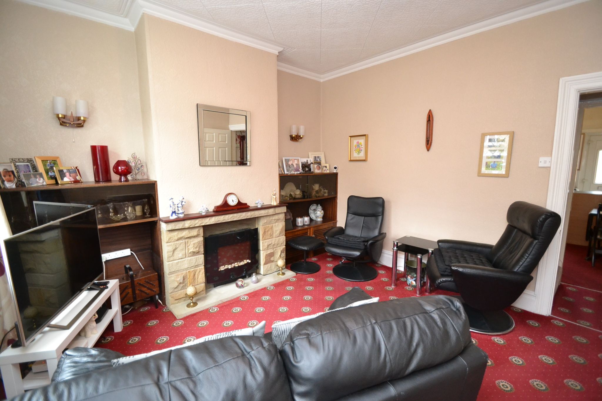 3 Bed Mid Terraced House For Sale - Photograph 2