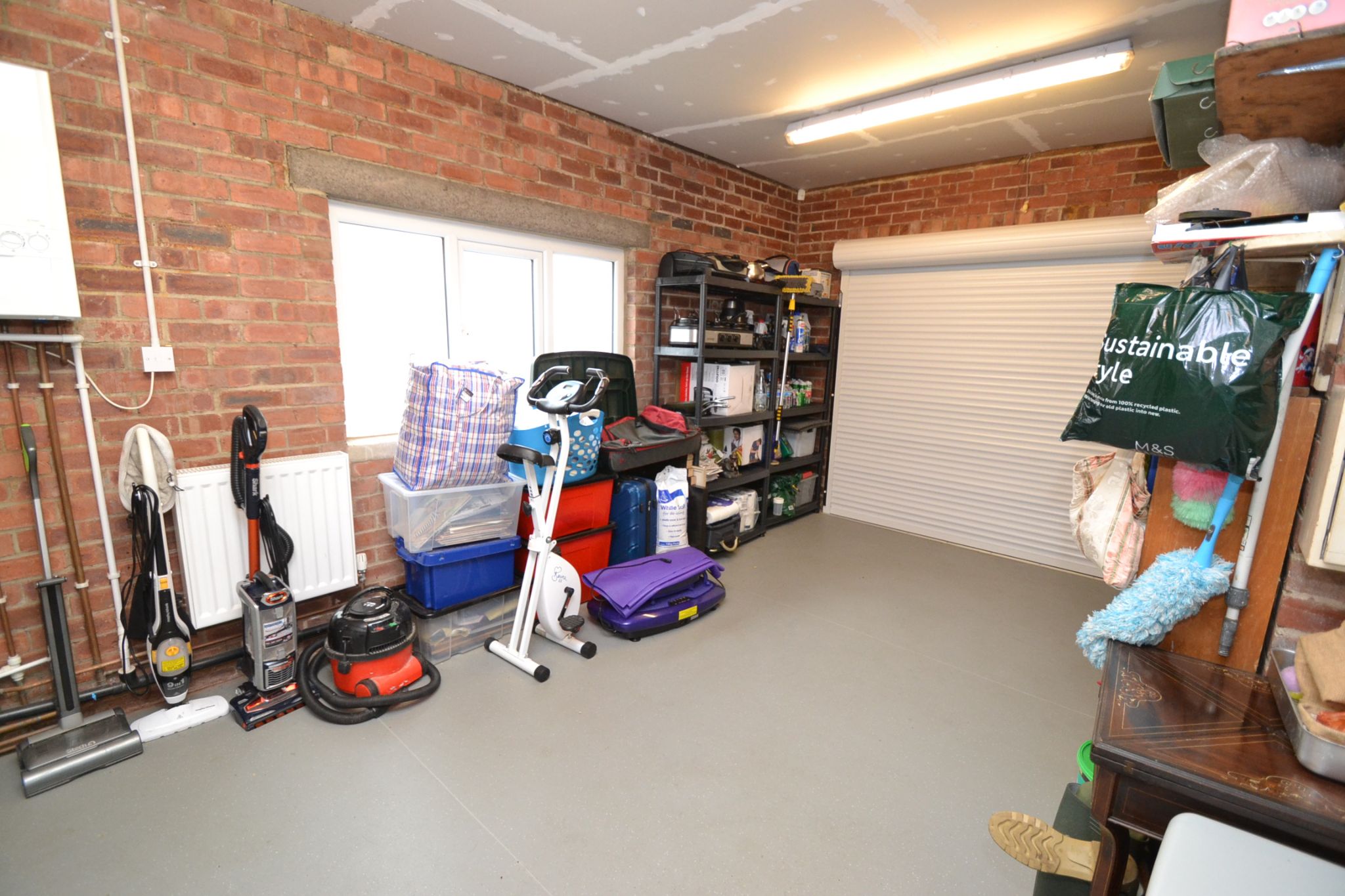 2 Bed Detached Bungalow For Sale - Photograph 10