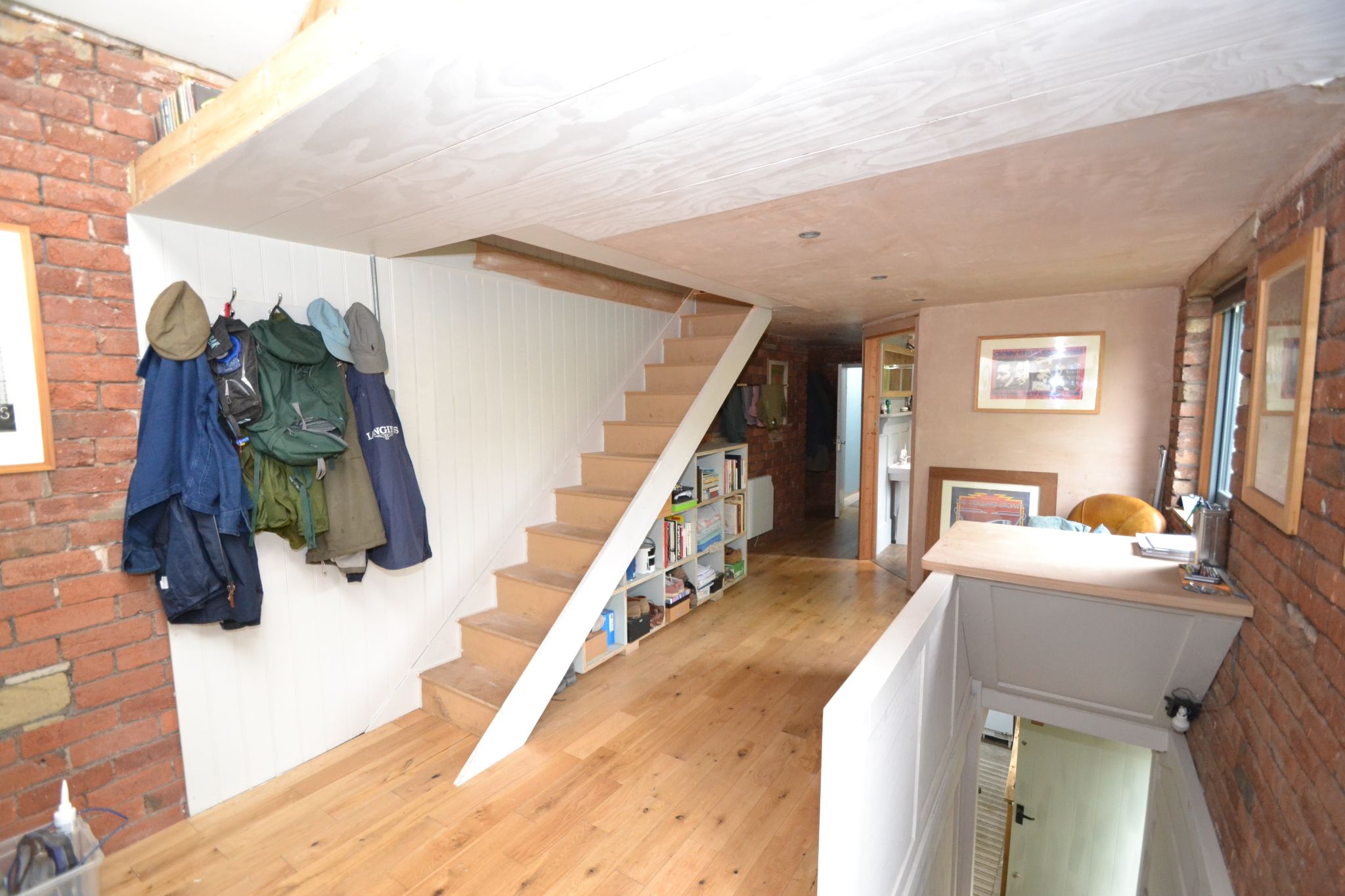 2 Bed Undefined House For Sale - Photograph 6