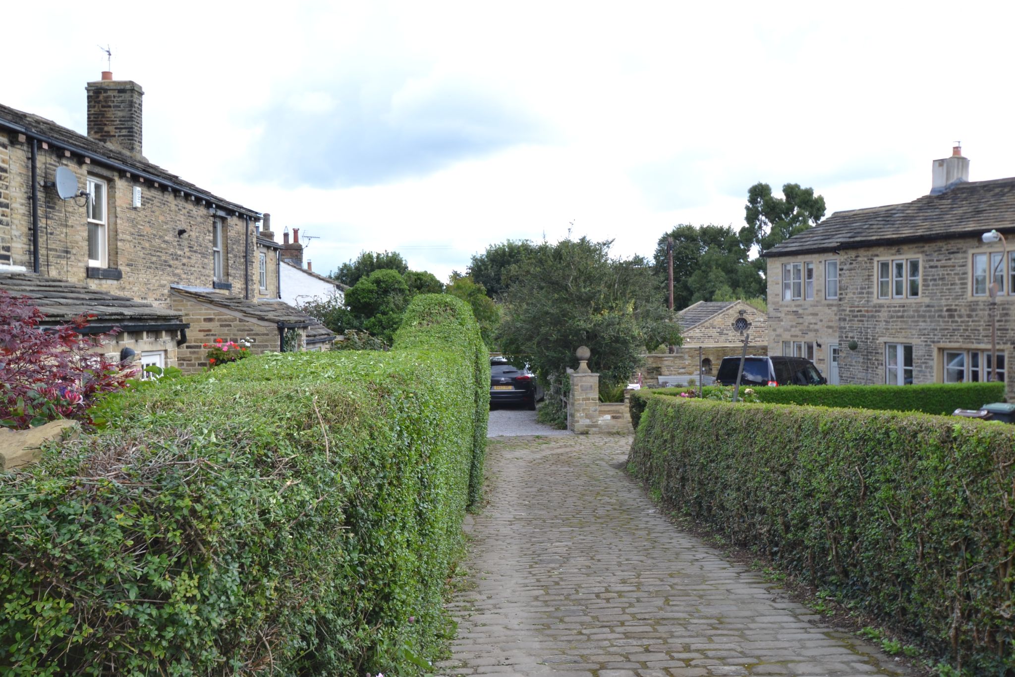 3 Bed Cottage House For Sale - Photograph 27