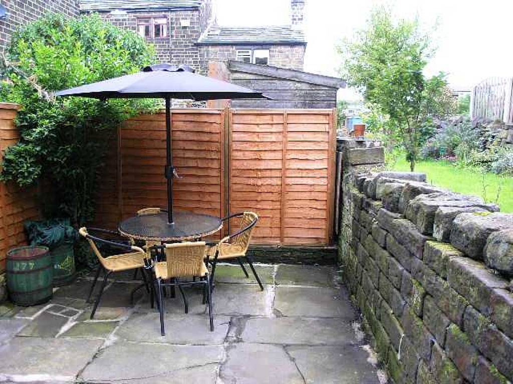 3 Bed House To Rent - 0