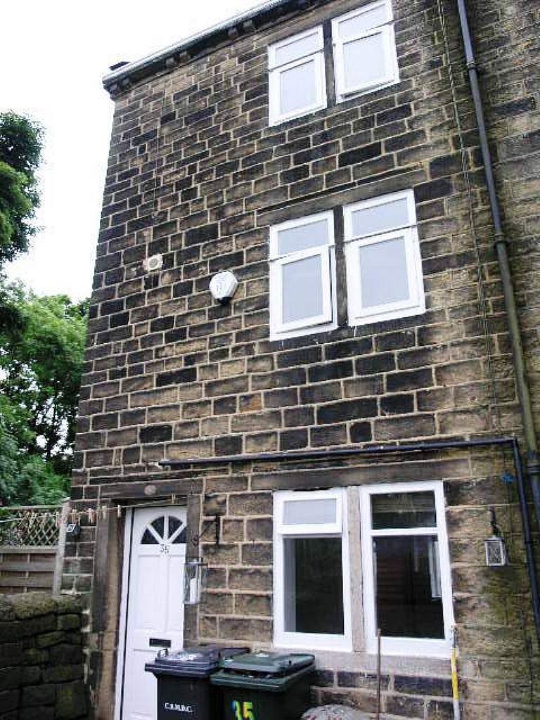 3 Bed House To Rent - 0