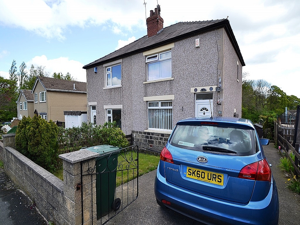 2 Bed Semi-detached House To Rent - 0