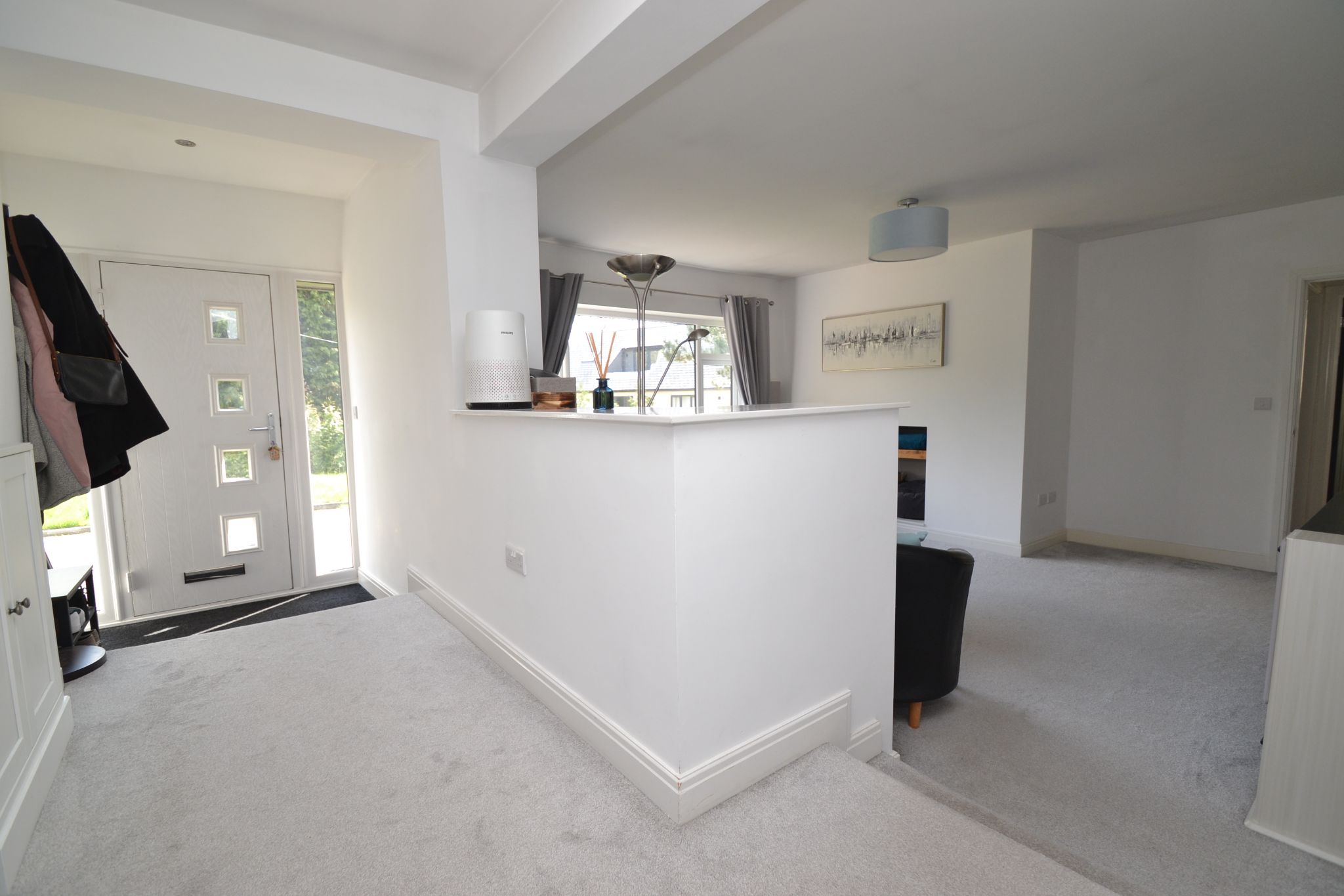 4 Bed Detached Bungalow For Sale - Photograph 2