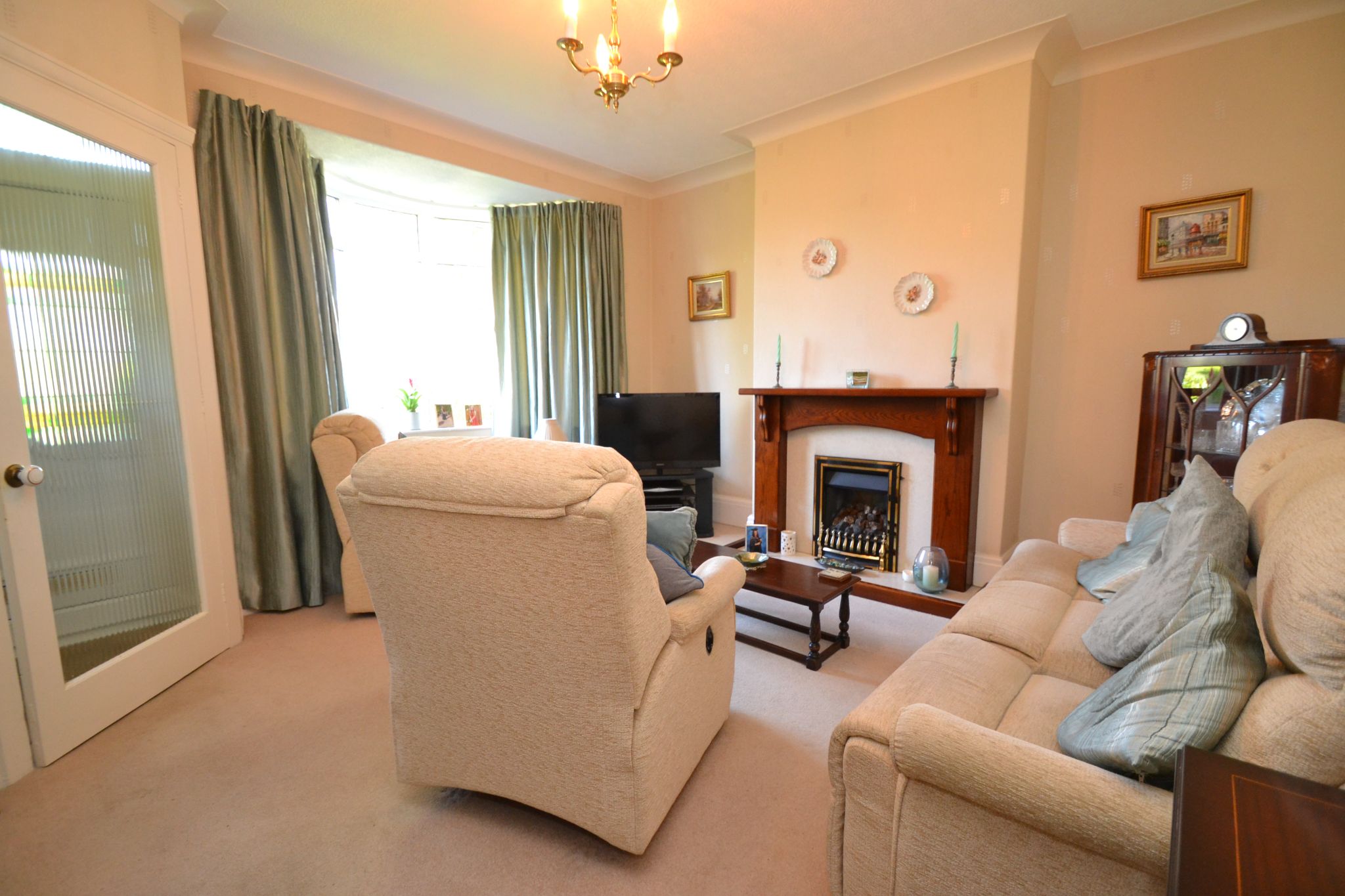 2 Bed Mid Terraced House For Sale - Photograph 2