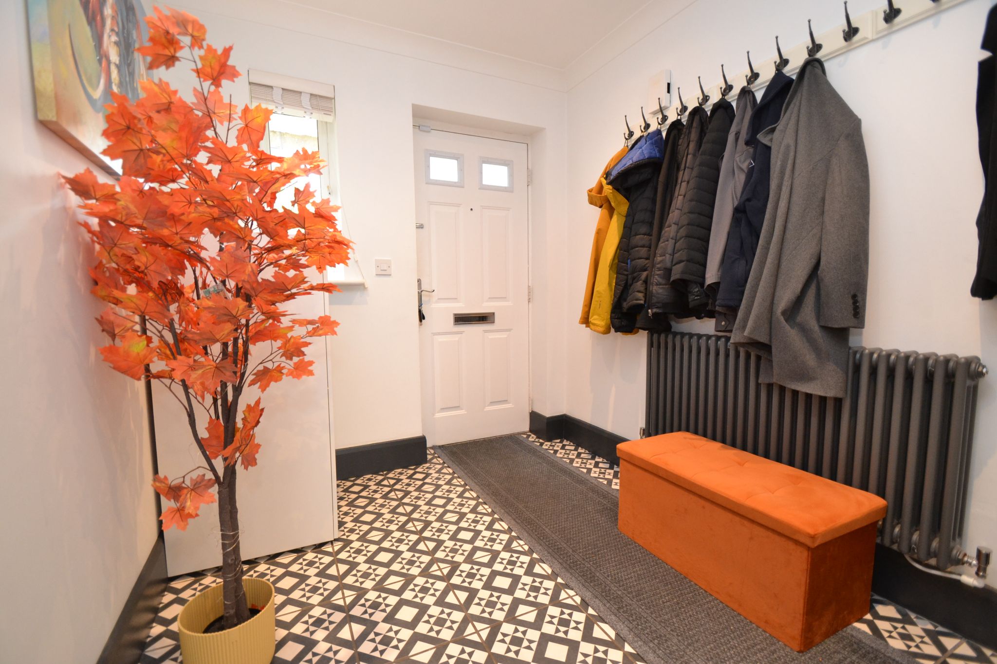 5 Bed Mid Terraced House For Sale - Photograph 2