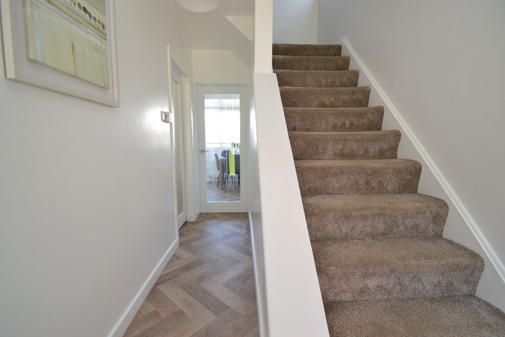 3 Bed Semi-detached House For Sale - Photograph 2