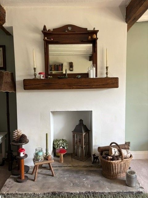 2 Bed Cottage House For Sale - Photograph 3