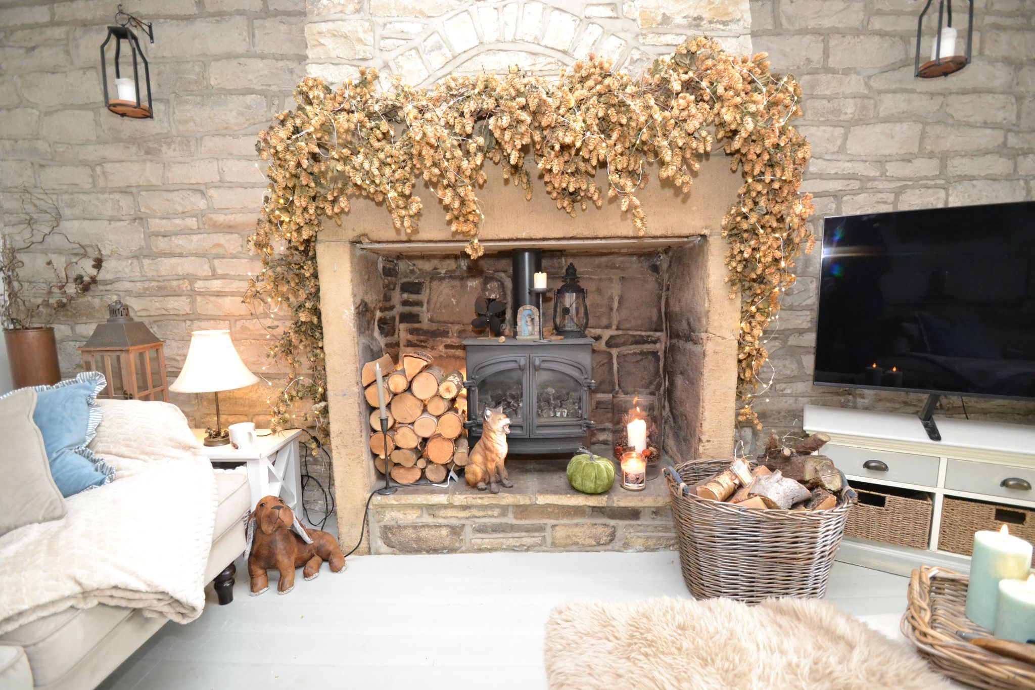 2 Bed Cottage House For Sale - Photograph 3