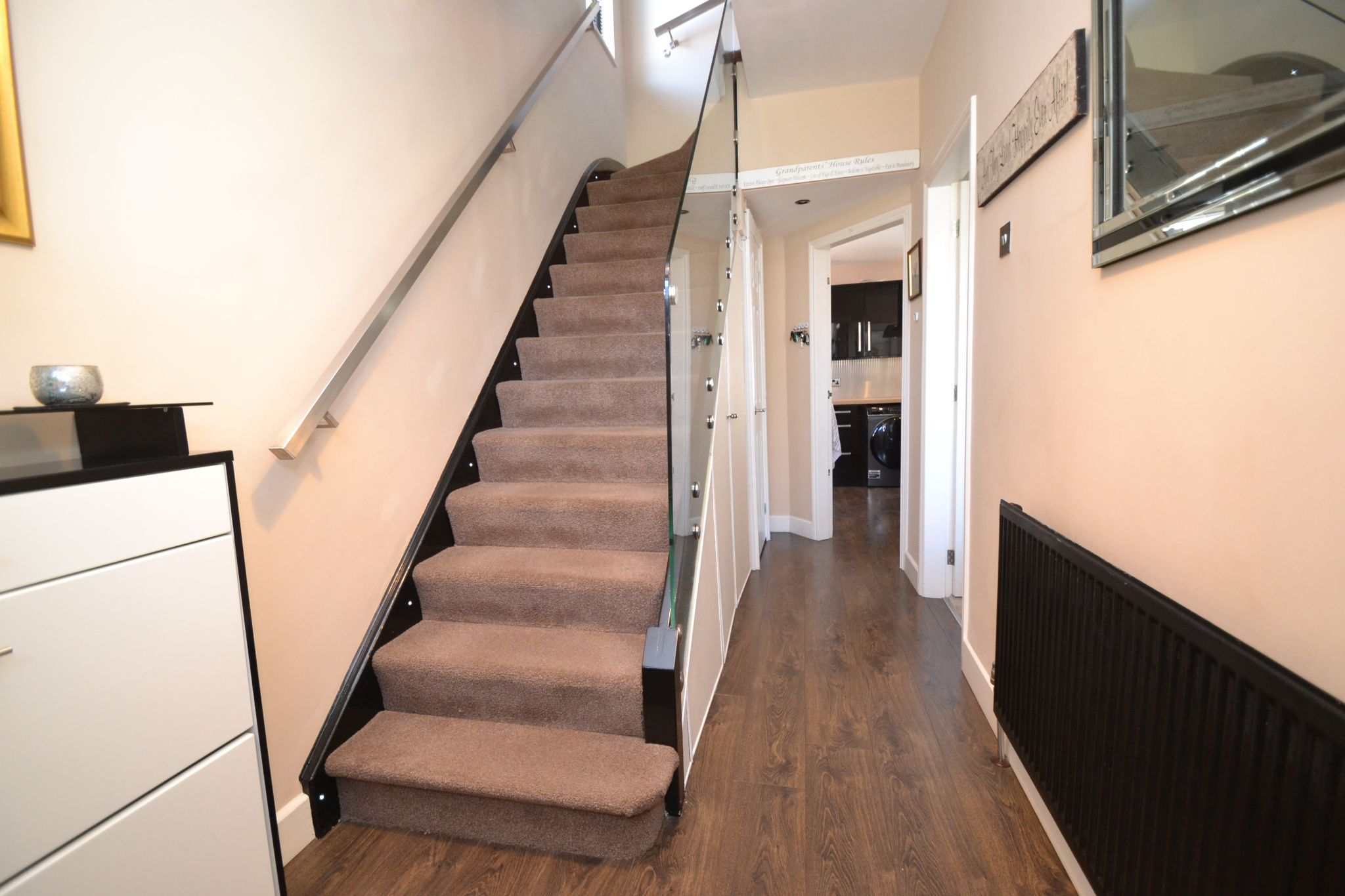 3 Bed Semi-detached House For Sale - Photograph 2