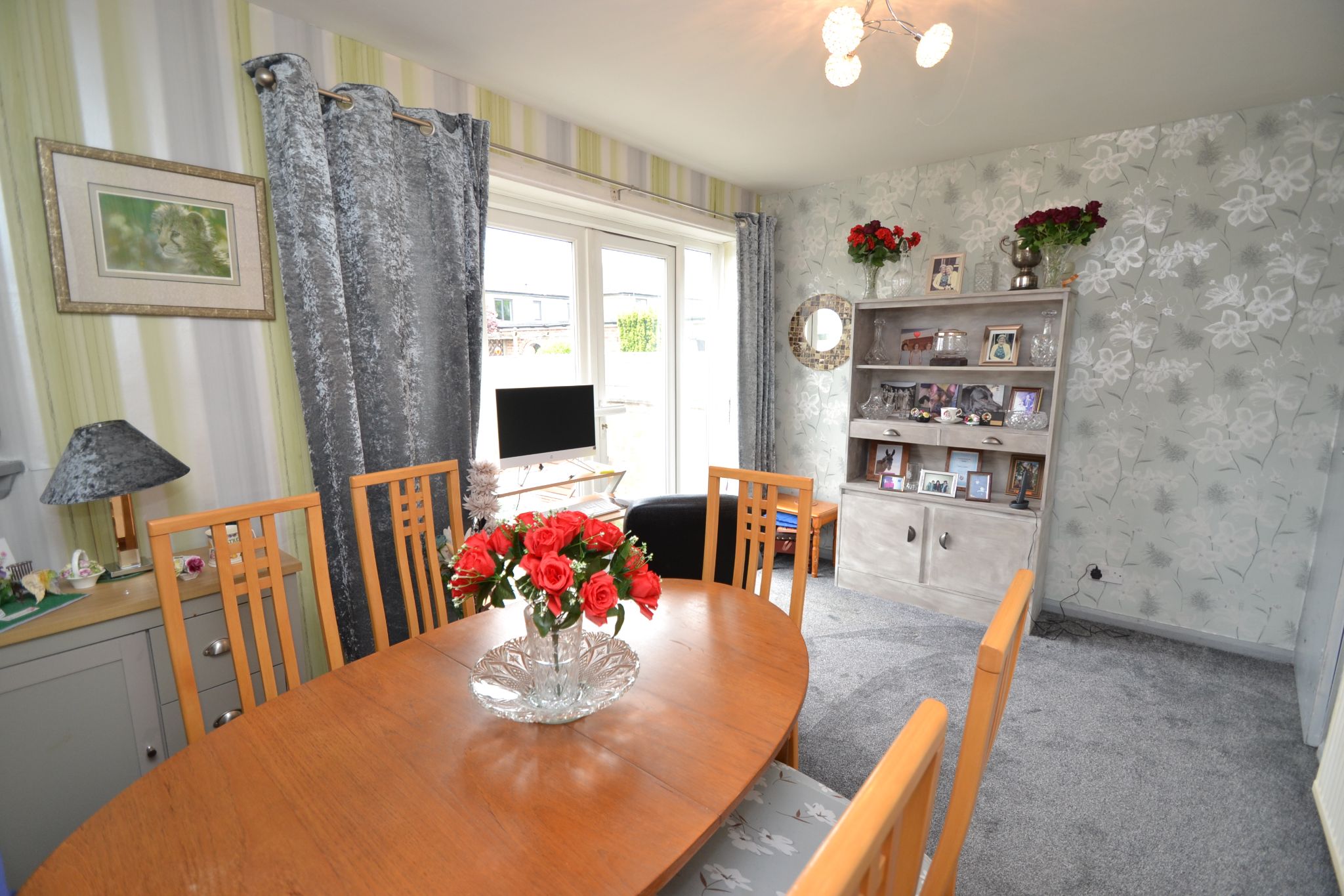 2 Bed Semi-detached House For Sale - Photograph 3