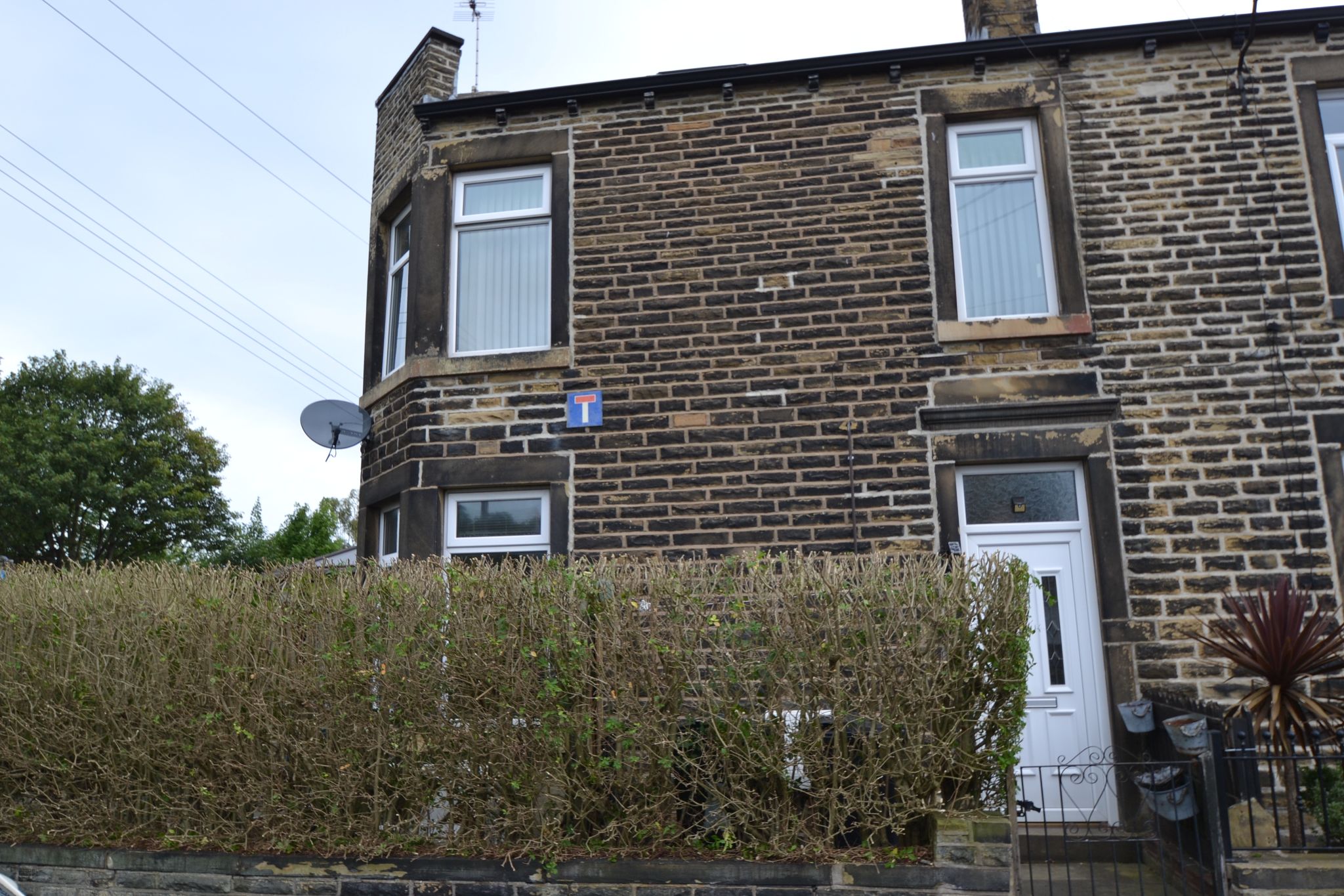 2 Bed Apartment Flat/apartment For Sale - Photograph 2
