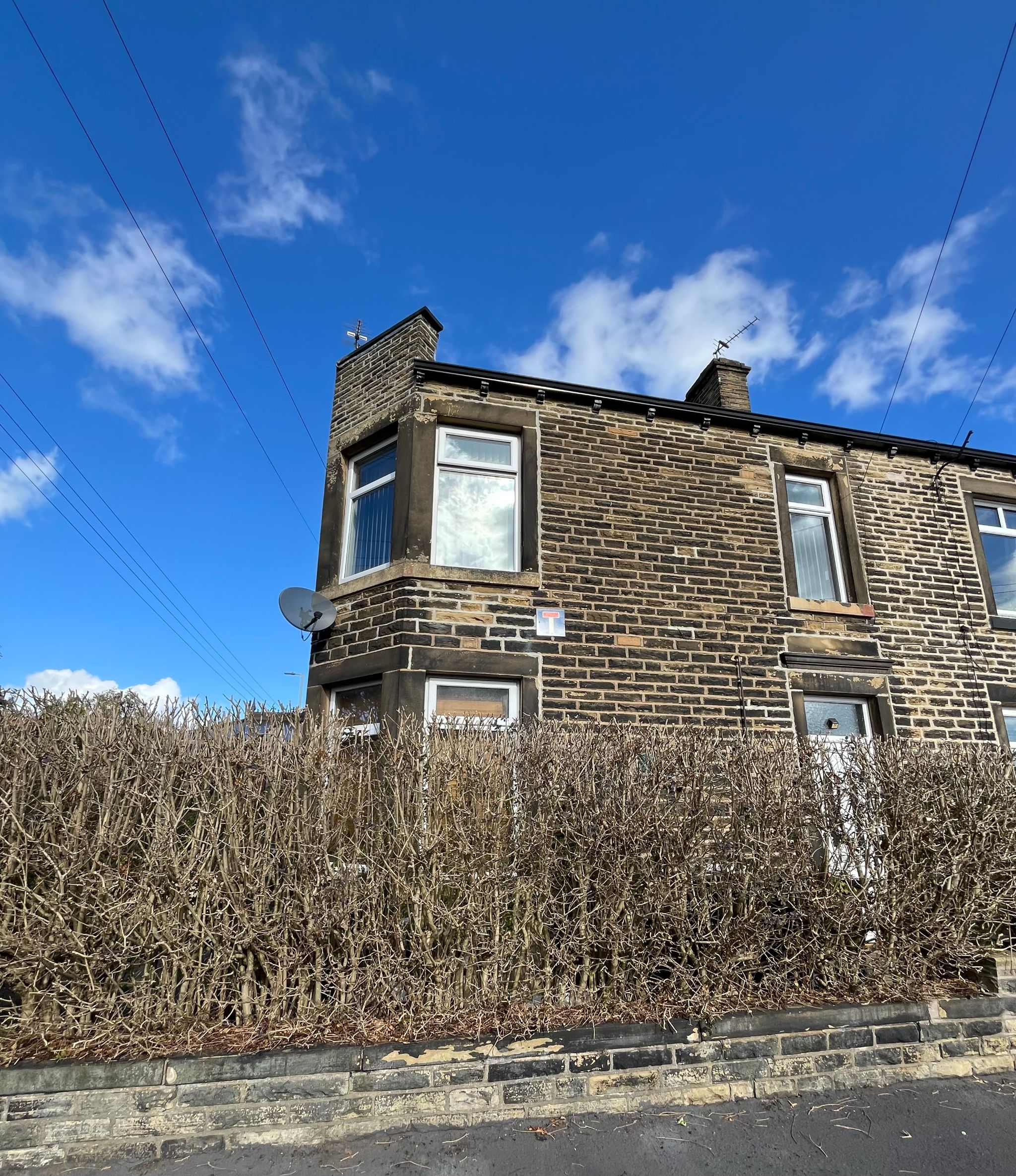2 Bed Apartment Flat/apartment For Sale - Photograph 1